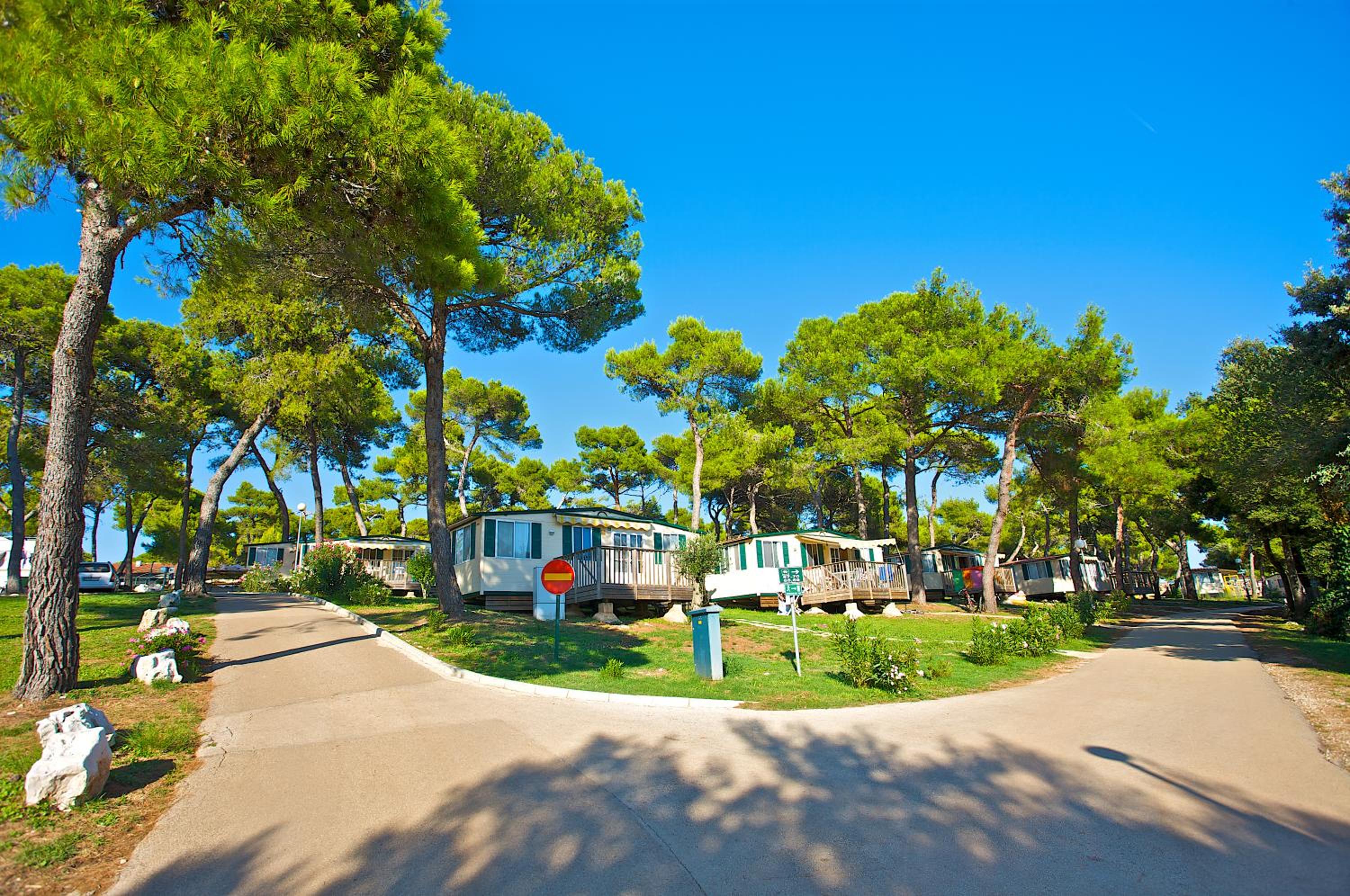 Two-Bedroom Mobile Home photo 2