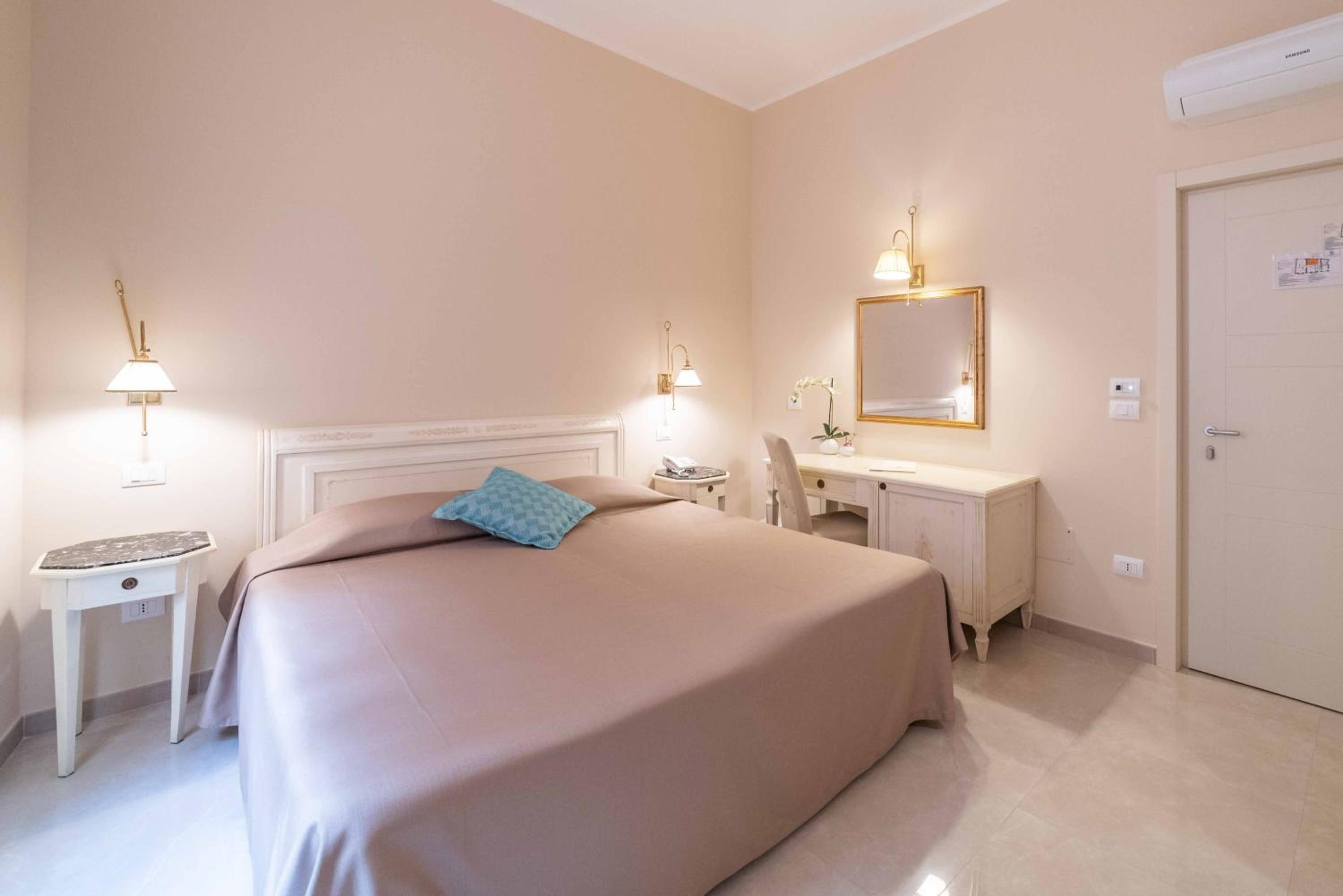 Superior Double Room photo 3