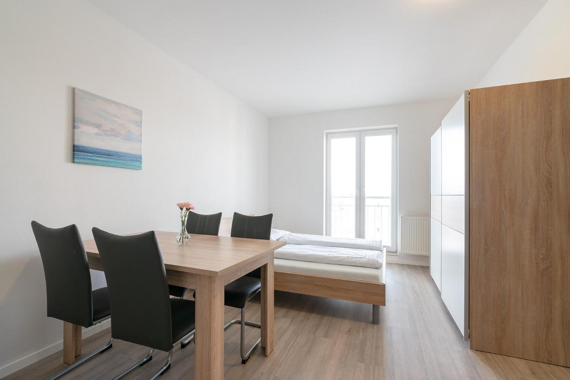 Studio Apartment photo 2