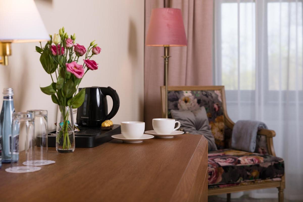 Standard Double or Twin Room - Photo 4