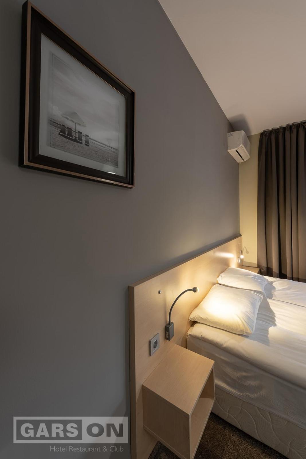 Double Room - Photo 6