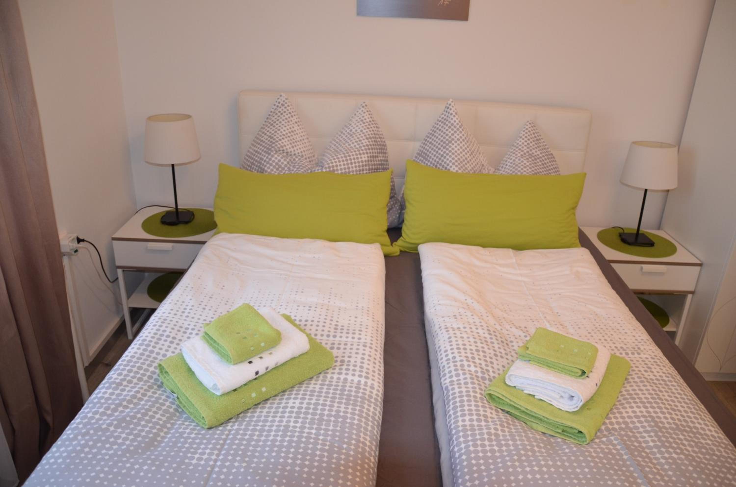 Standard Queen Room photo 1