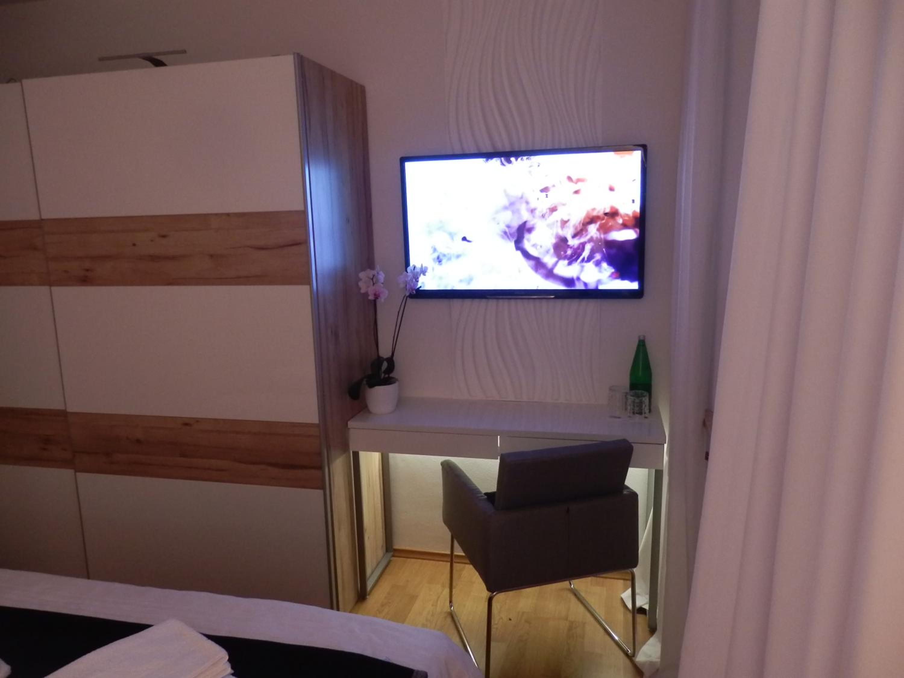 Double Room 2 - Photo 7