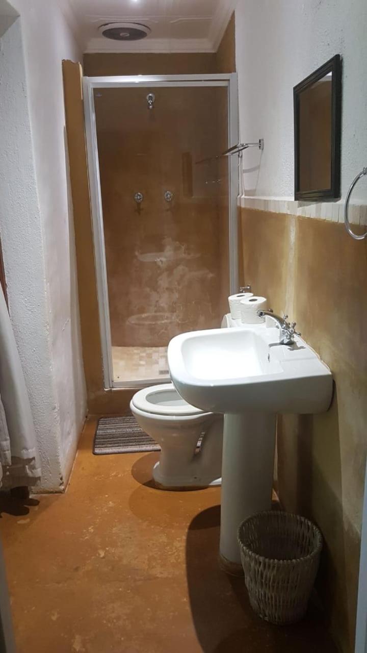 Double Room with Garden View - Photo 2