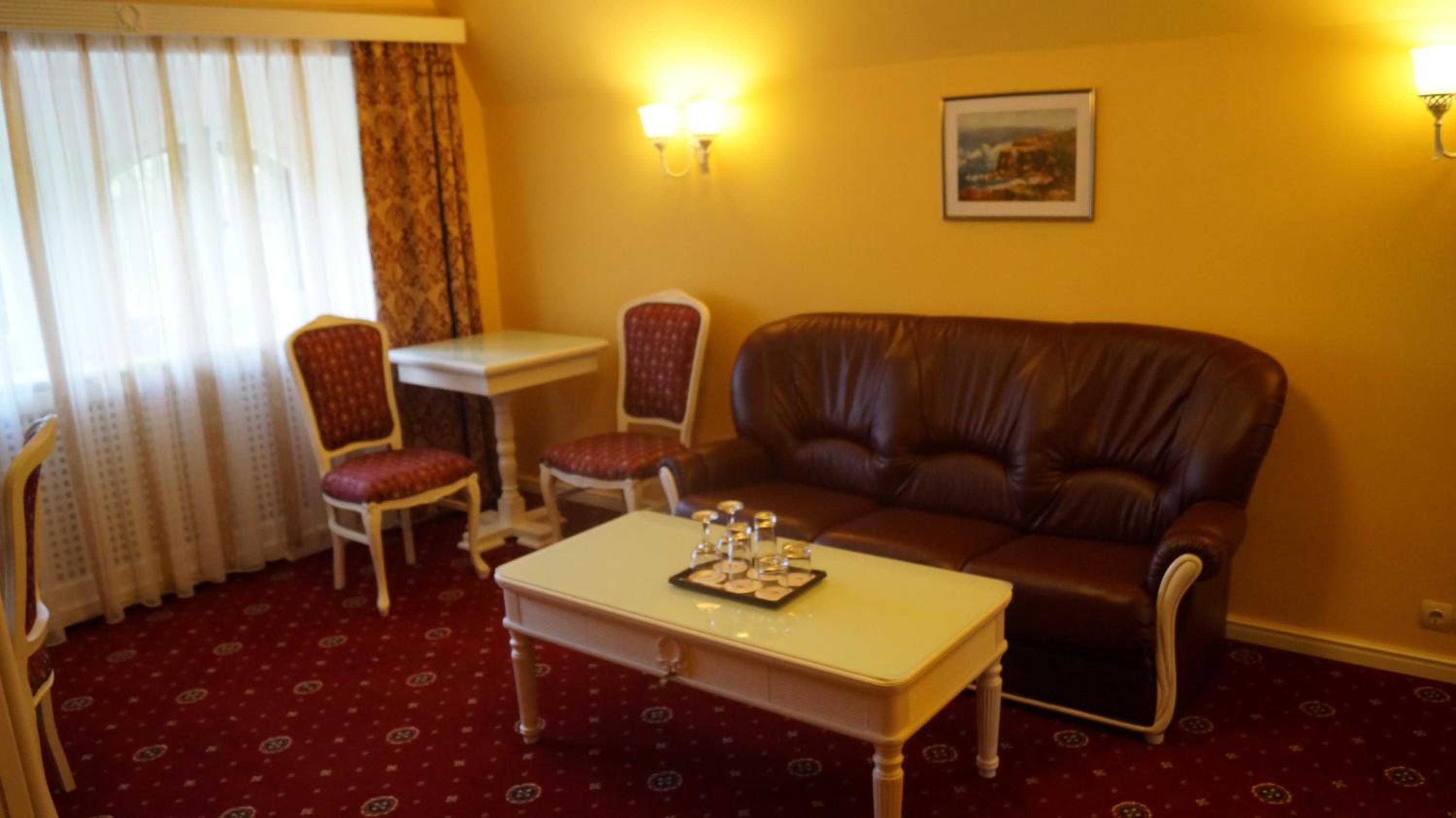 Deluxe Suite - Photo 1