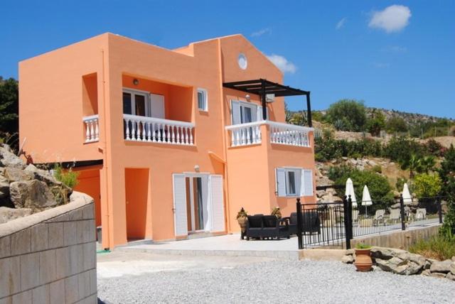 Villa with Private Pool photo 2