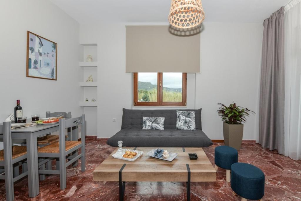 Apartment with Sea View photo 3