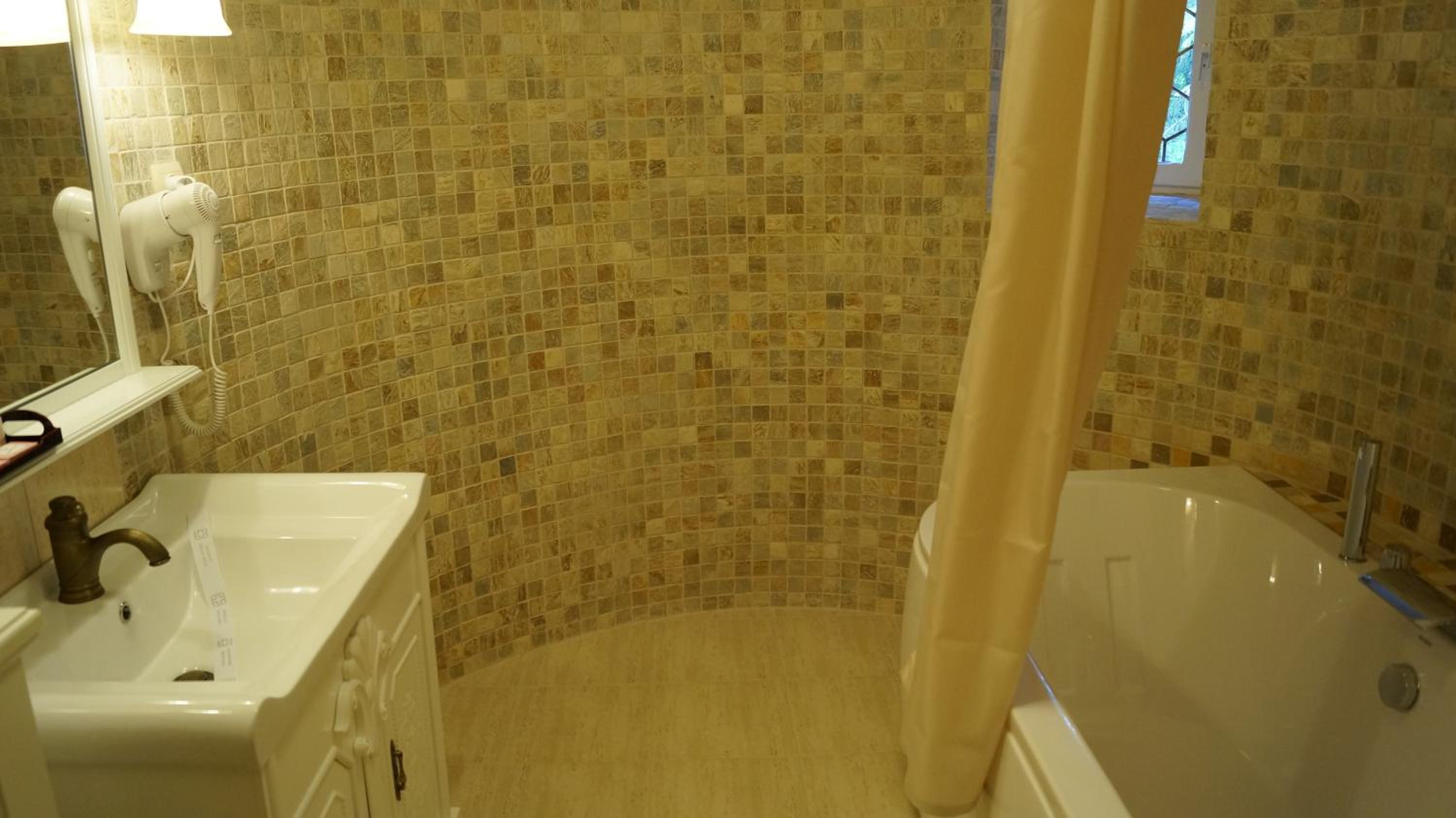 Superior Double Room - Photo 3