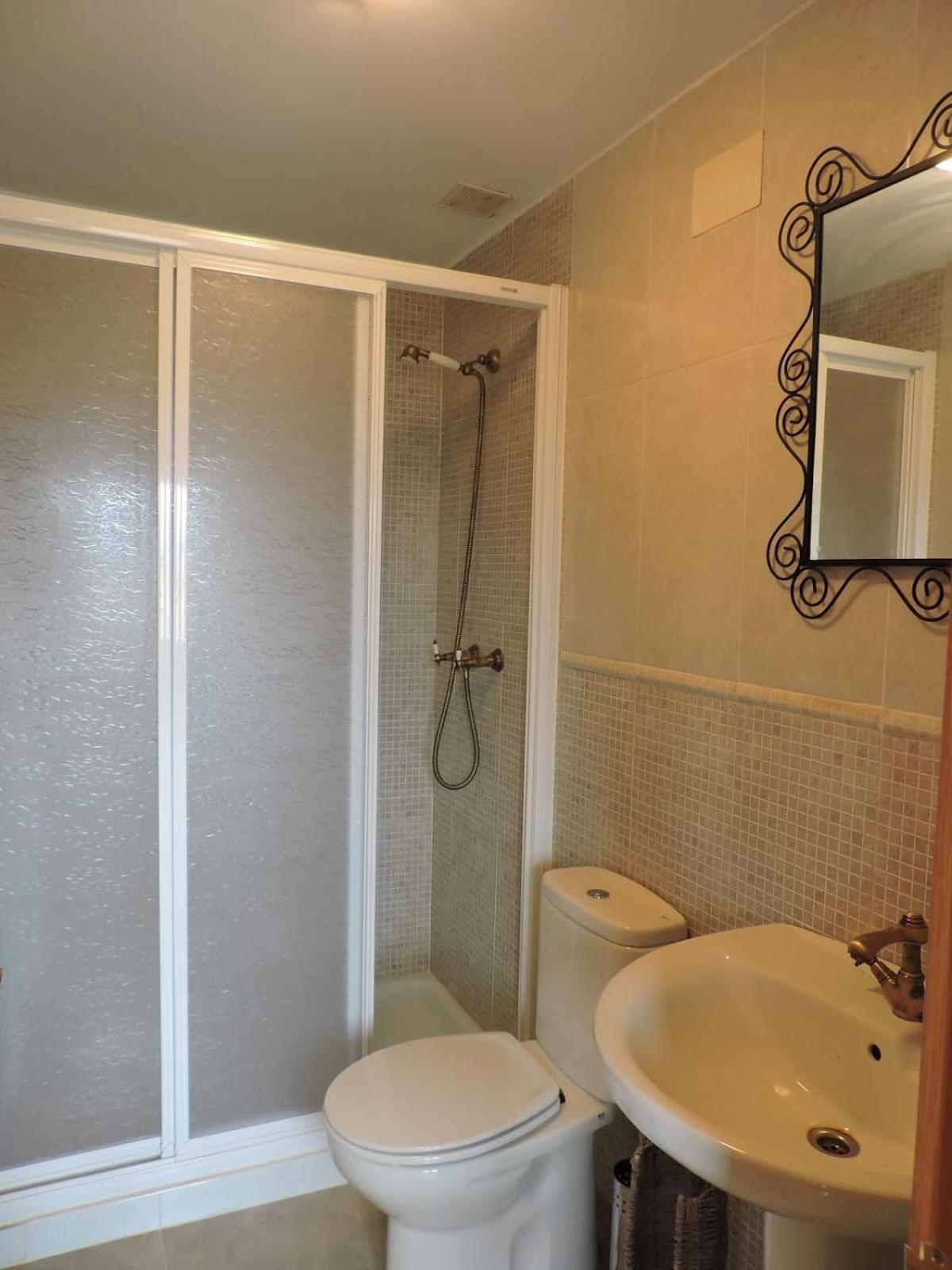 Three-Bedroom Townhouse photo 2