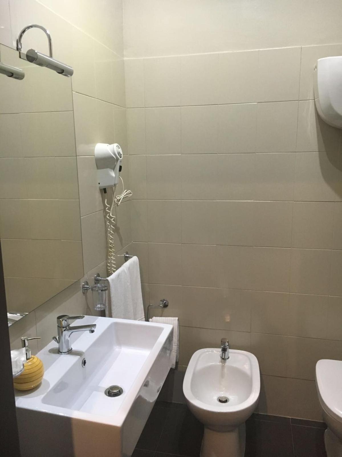 Twin Room photo 2