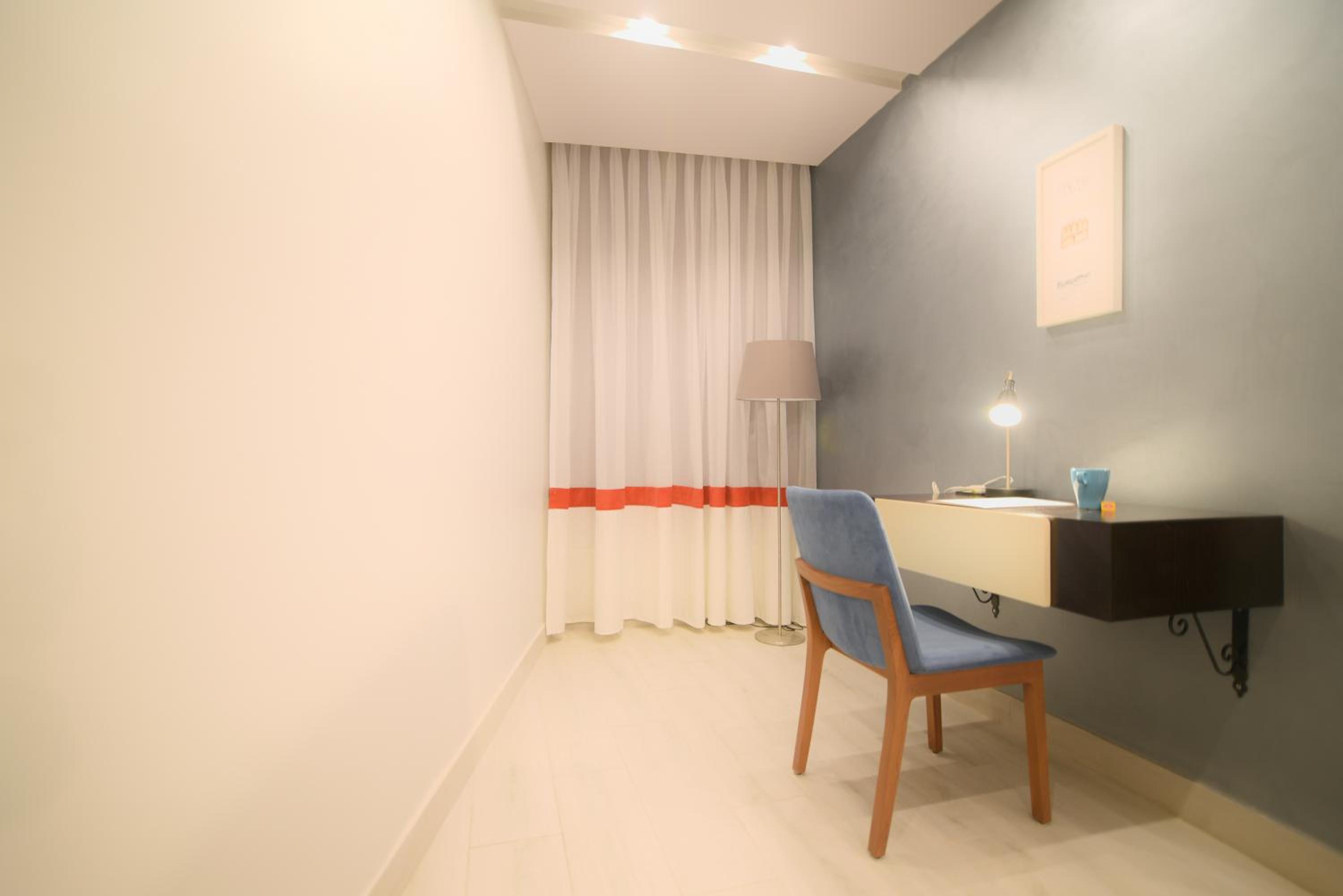 Family Room - Photo 3