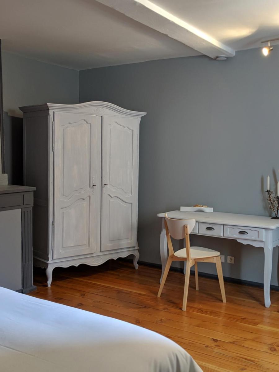 Double or Twin Room with Private Bathroom photo 1