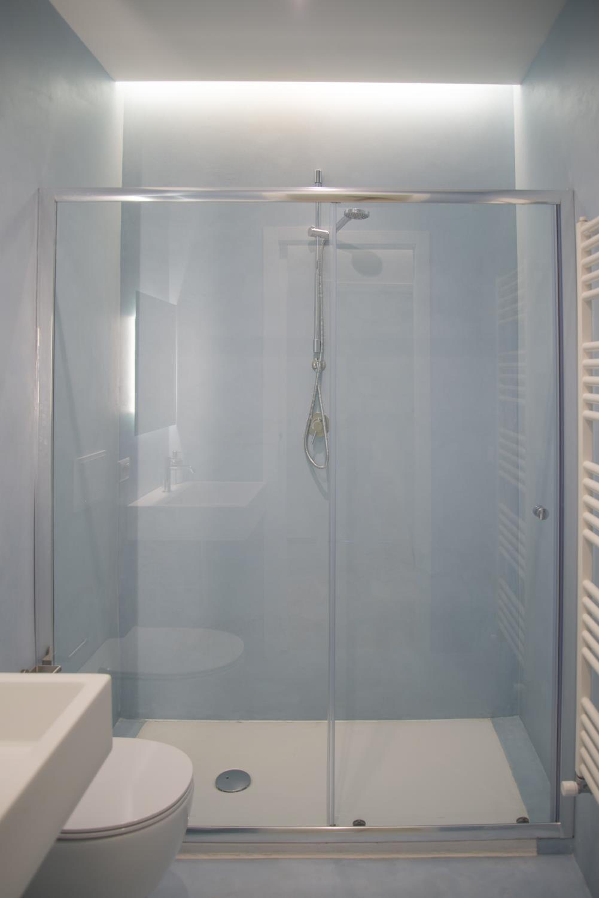 Double Room with Private External Bathroom - Photo 10
