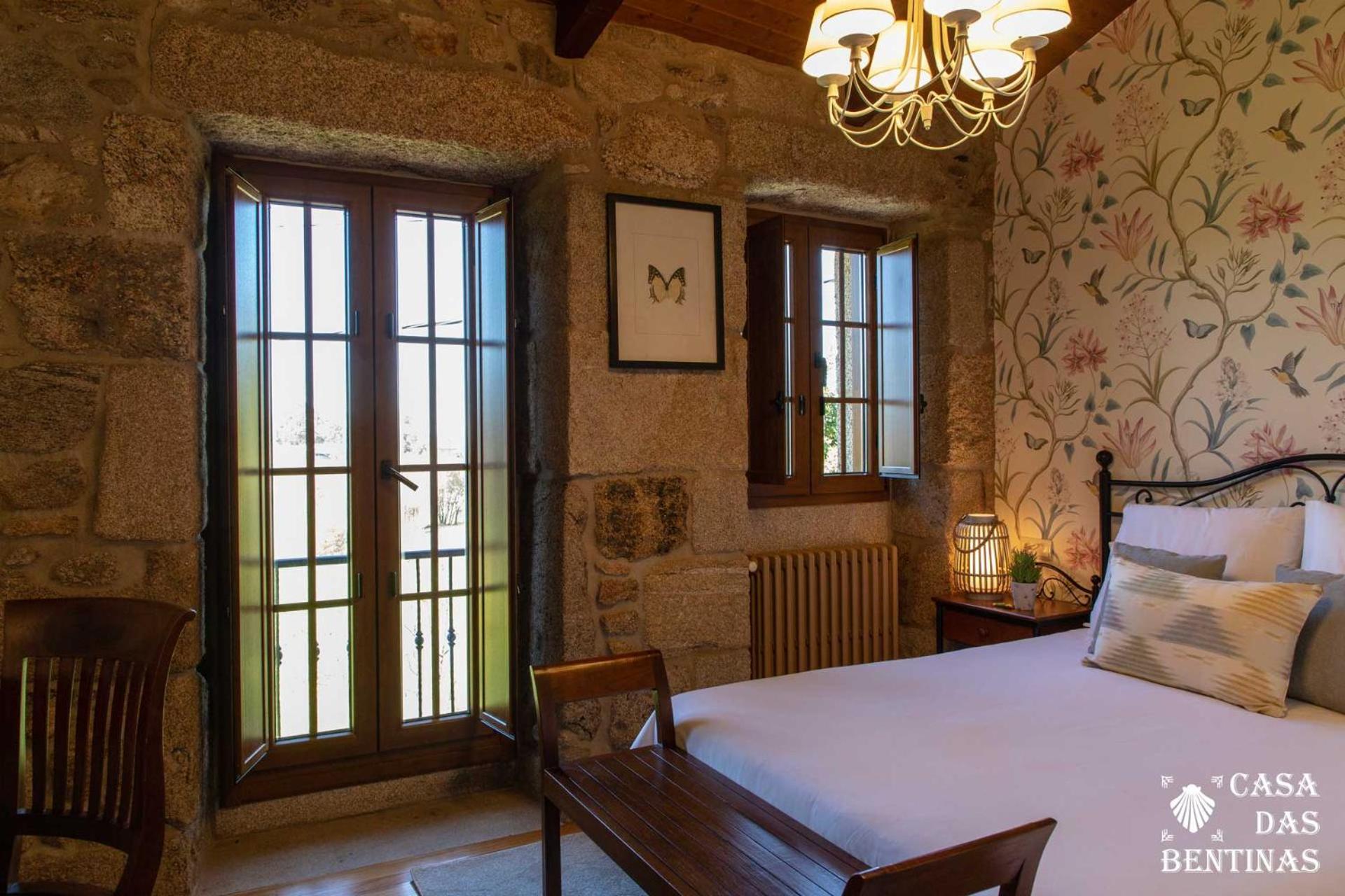 Double Room - Photo 7