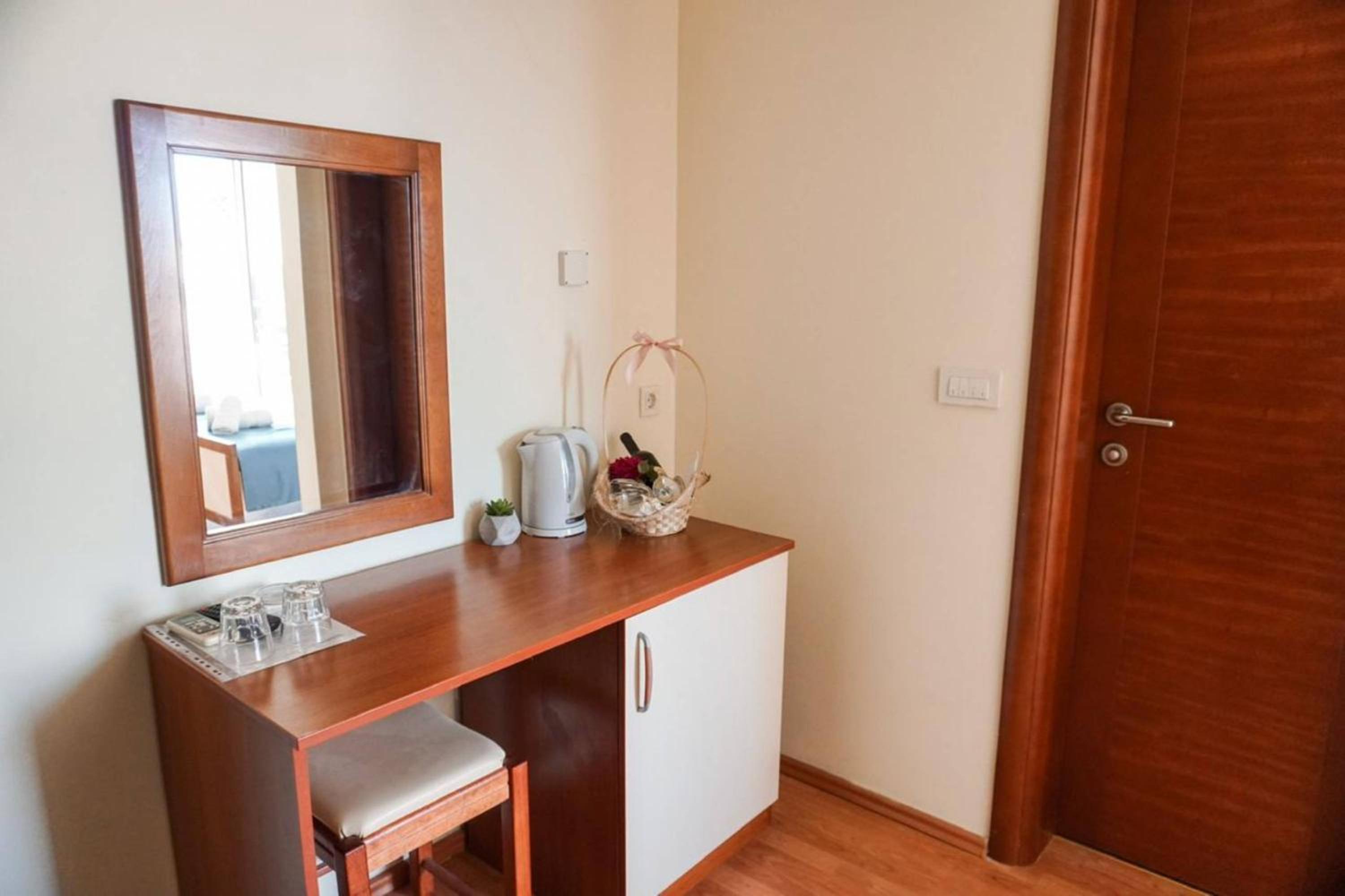 Twin Room with Sea View photo 2