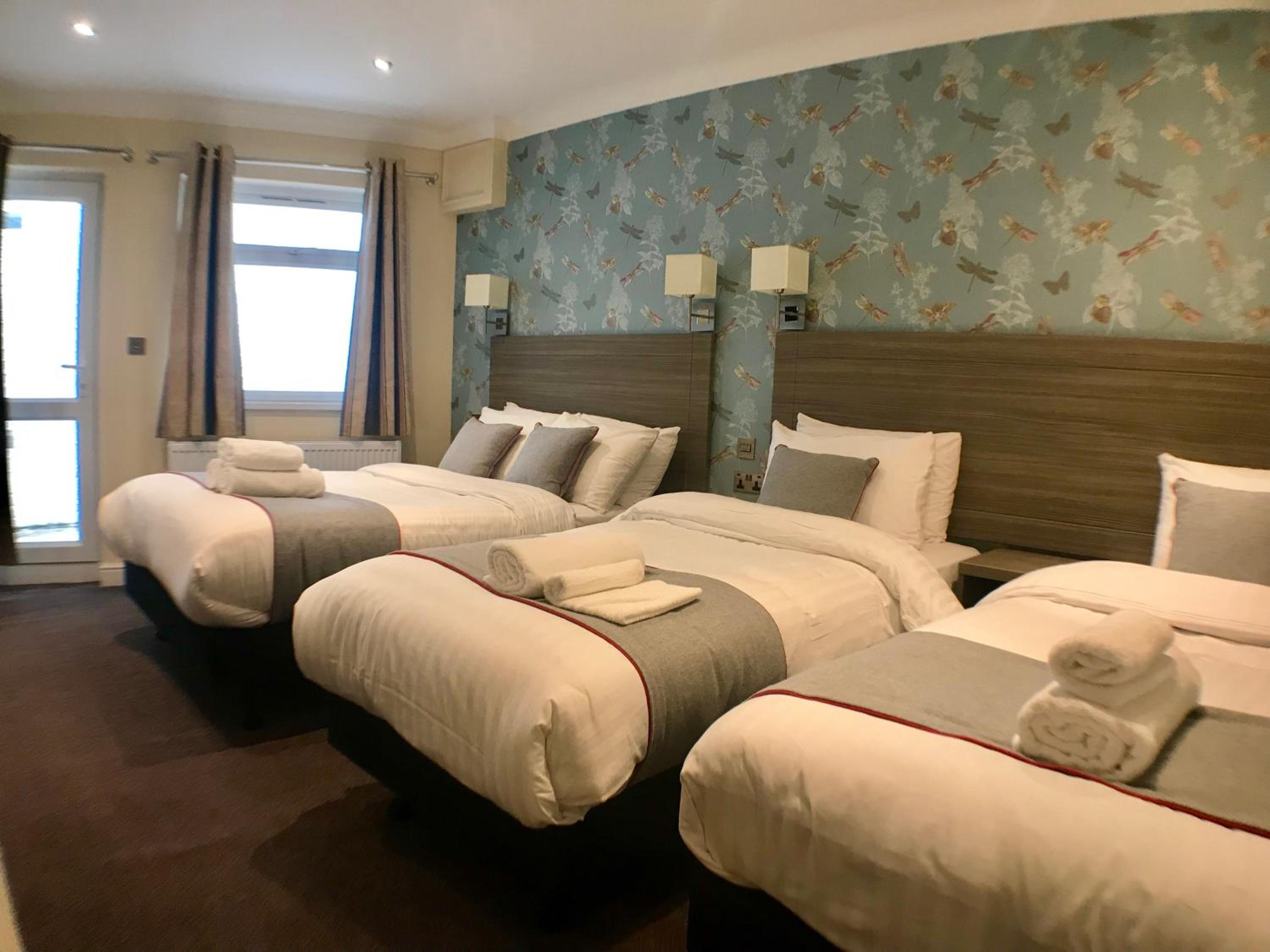 Deluxe Quadruple Room photo 3
