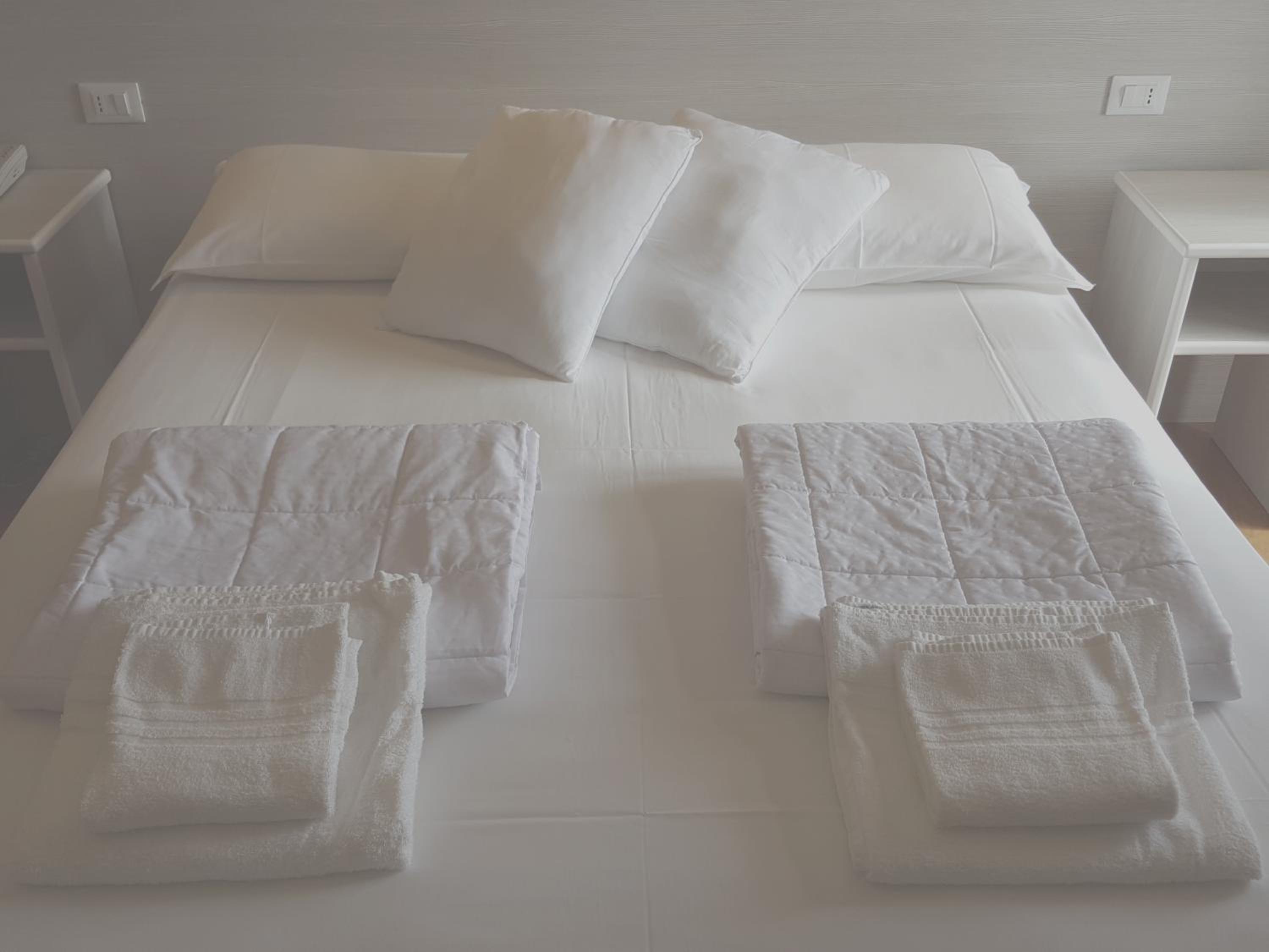 Budget Double or Twin Room photo 2