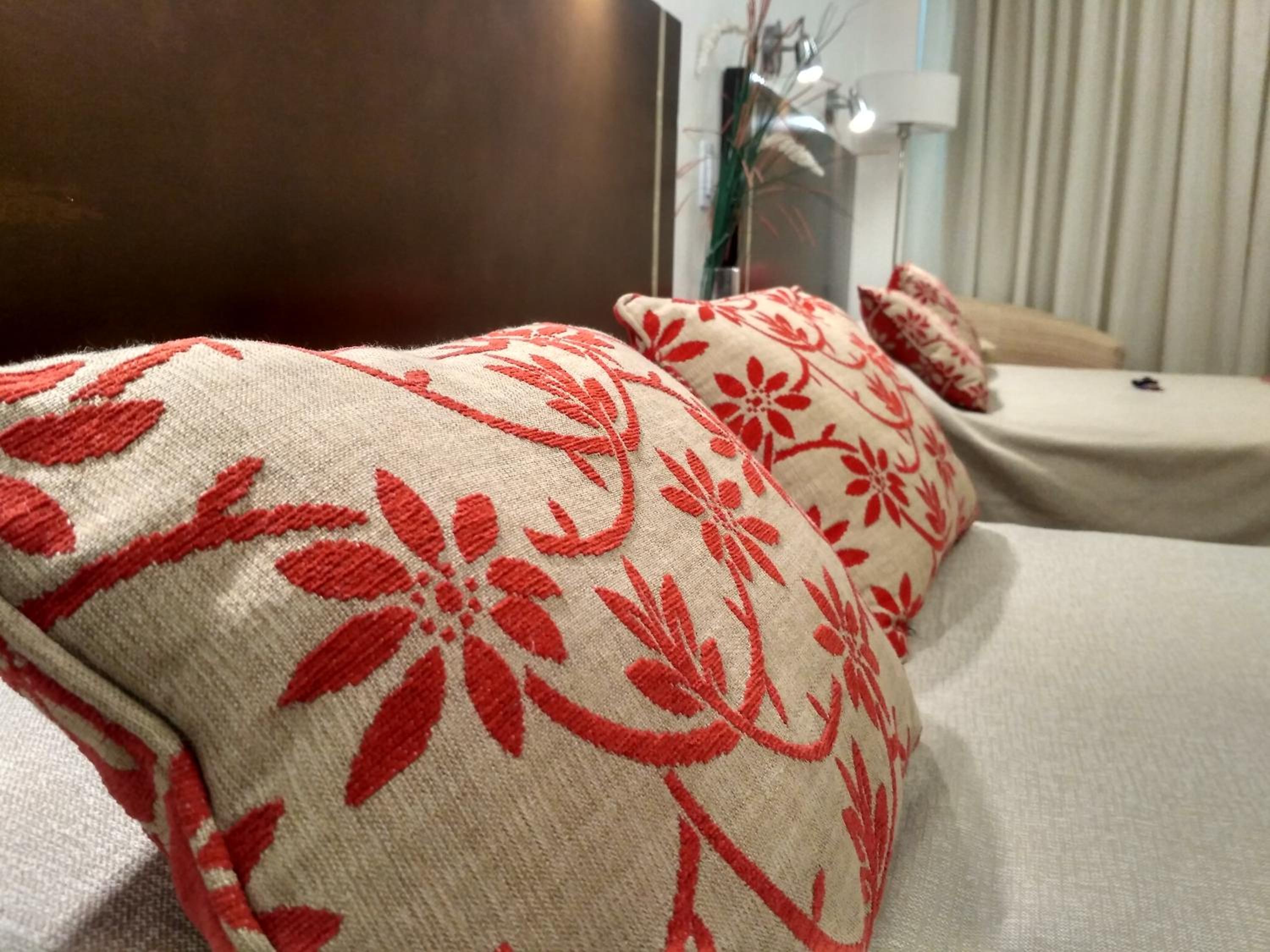 Quadruple Room with Bath photo 1