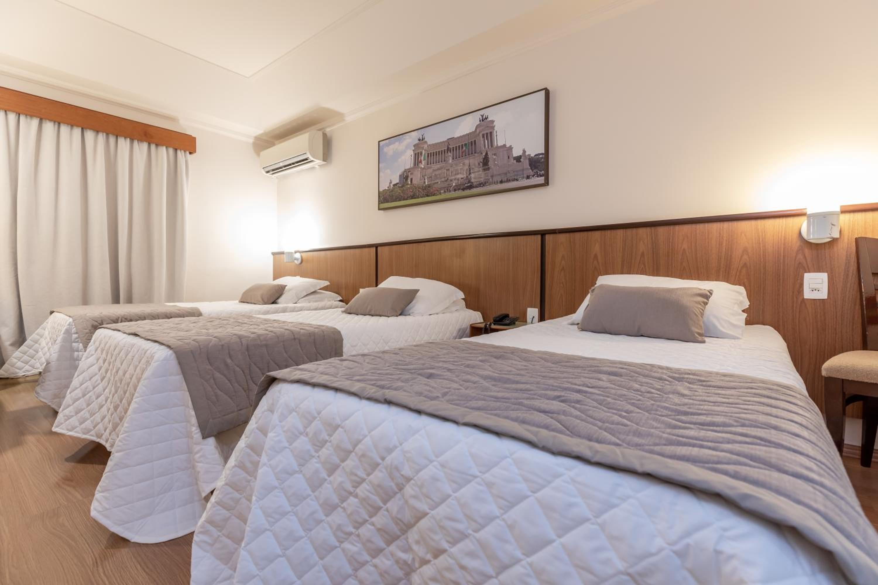 Standard Triple Room - Photo 7