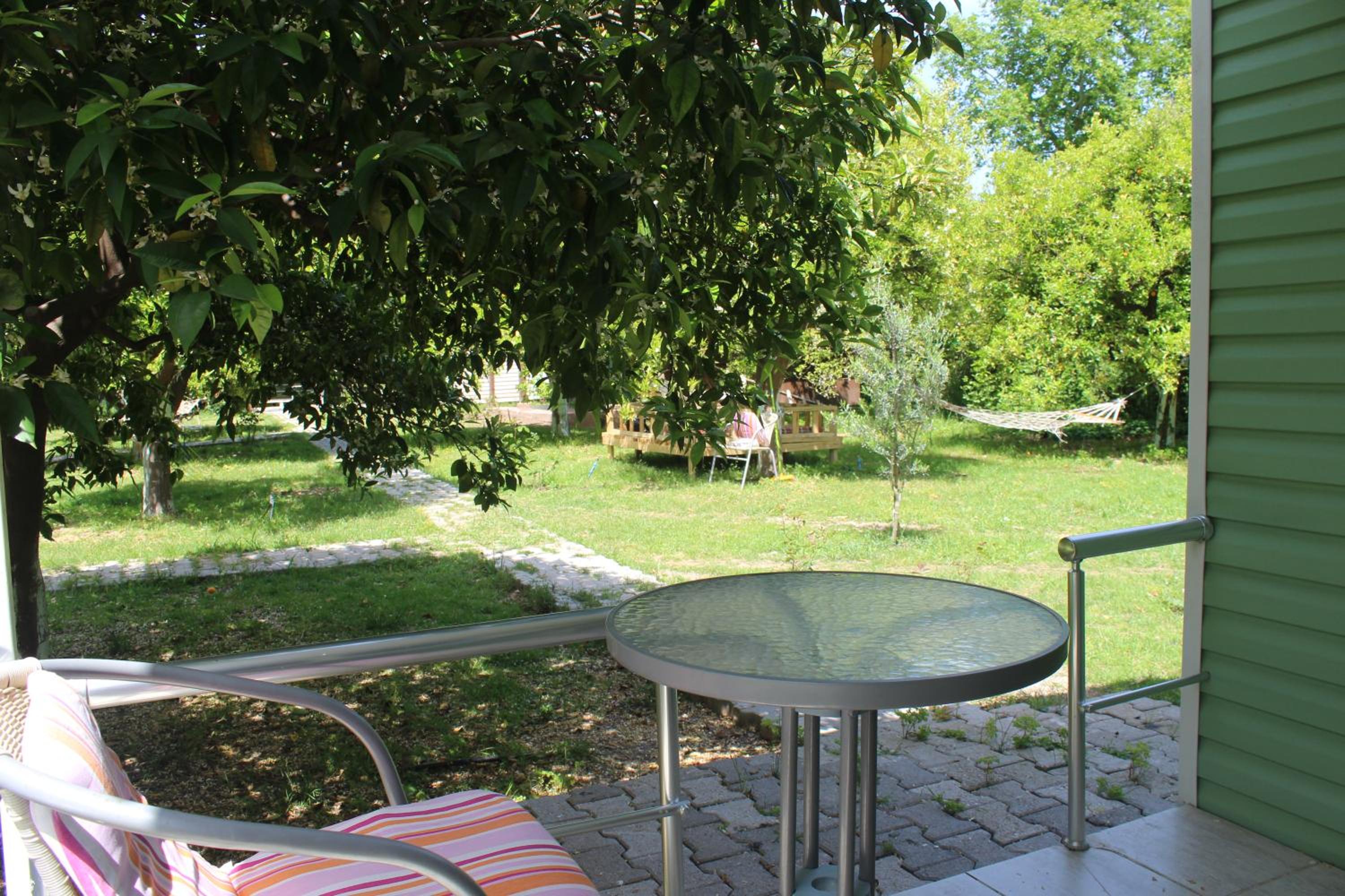 Deluxe Double Room (2 Adults + 1 Child) photo 1