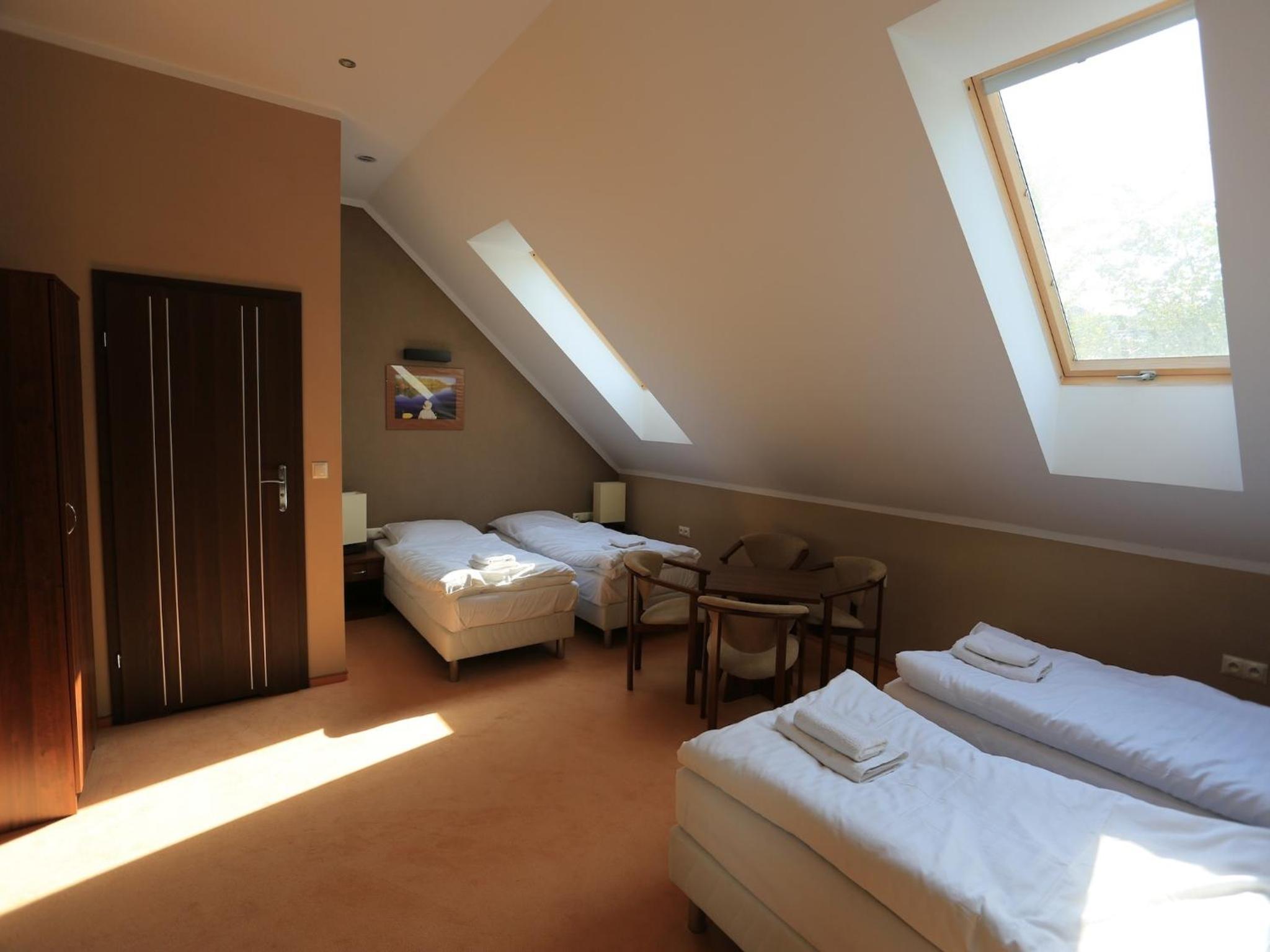Quadruple Room - Photo 2