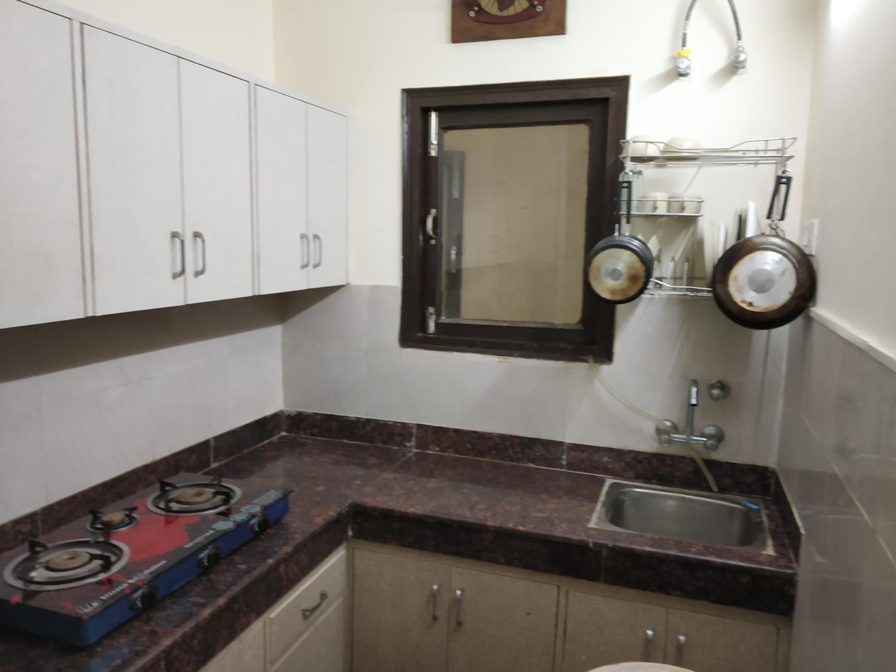 Two-Bedroom Apartment - Photo 7