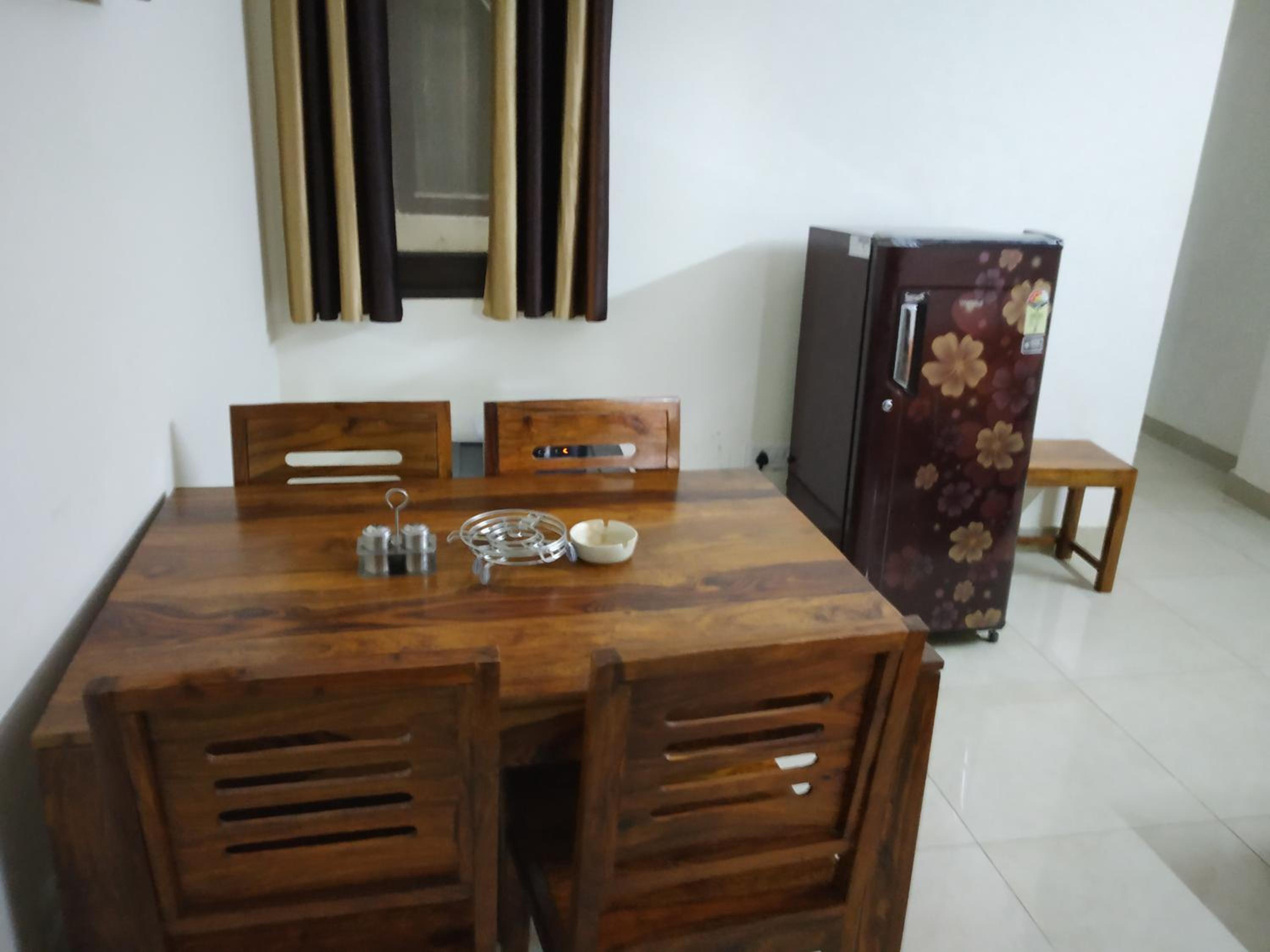 Two-Bedroom Apartment - Photo 4
