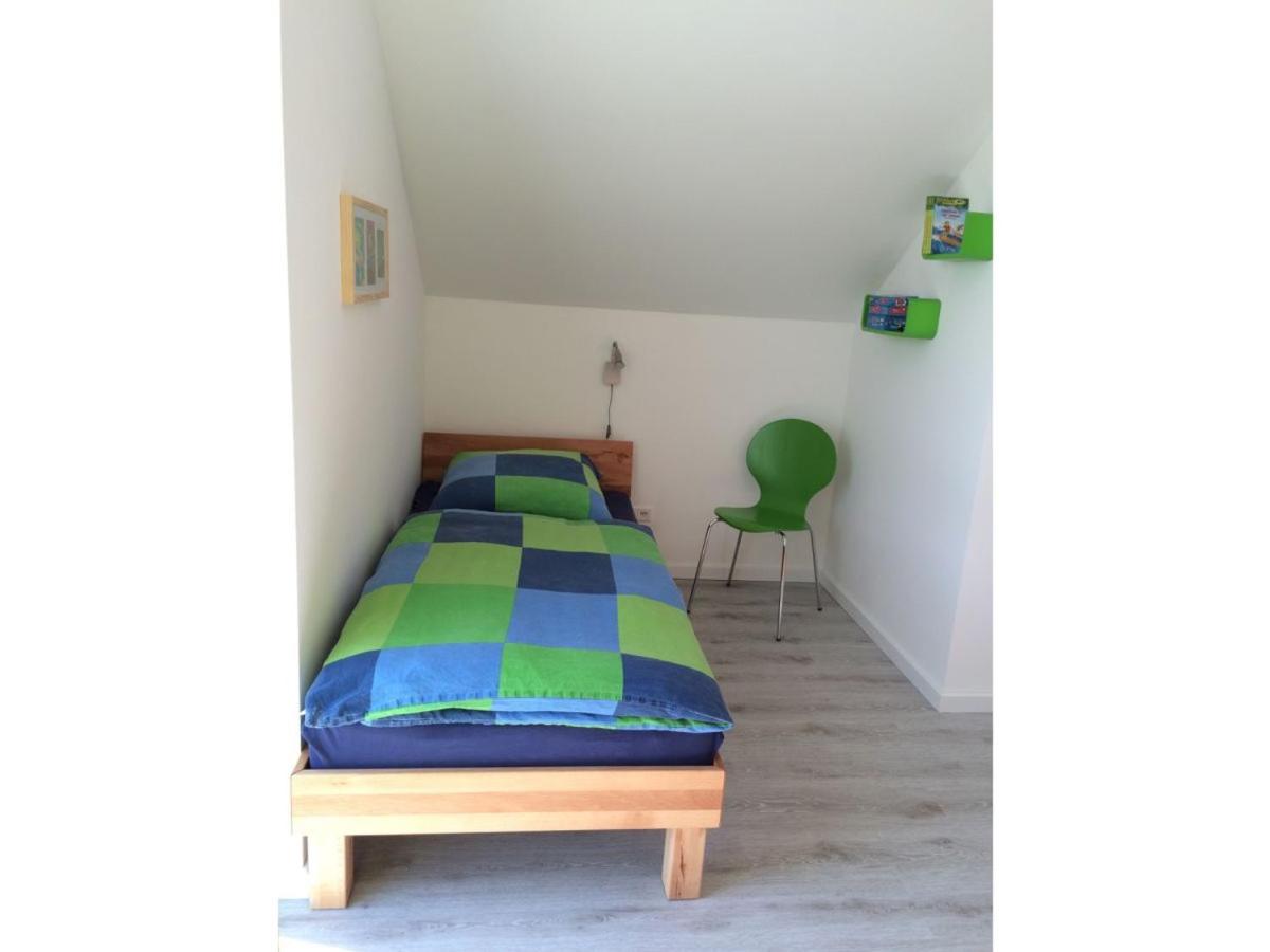 Three-Bedroom House photo 2