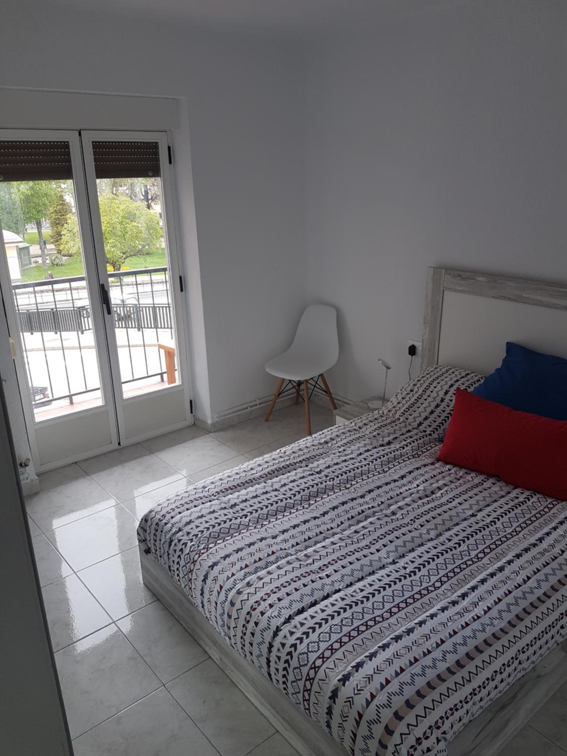 Apartment - Photo 2