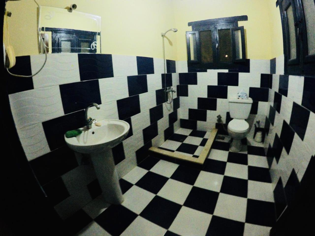 Three-Bedroom Villa - Photo 13