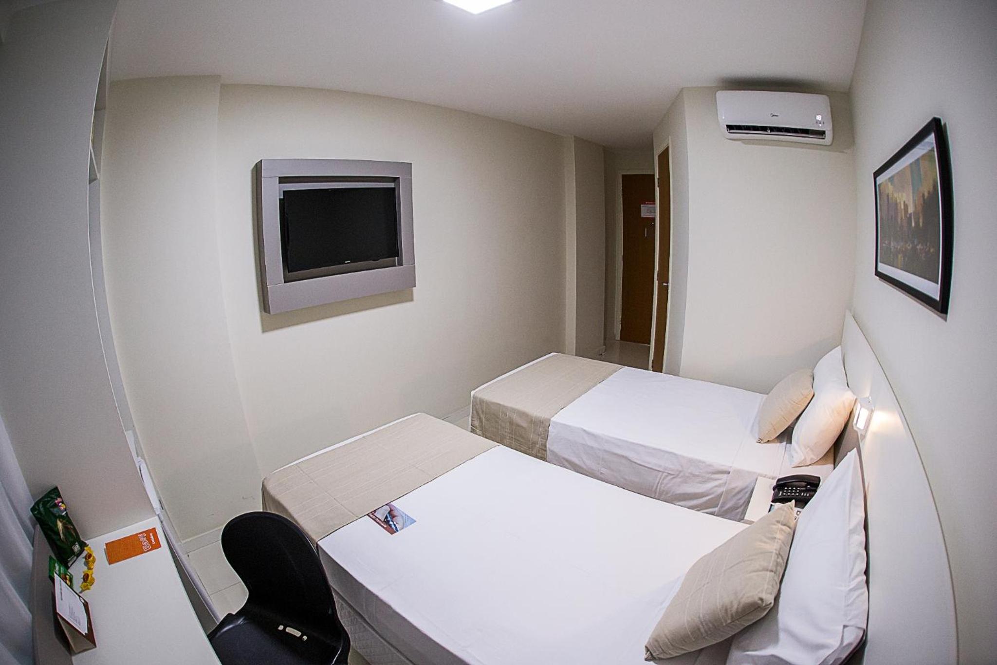 Twin Room - Photo 1