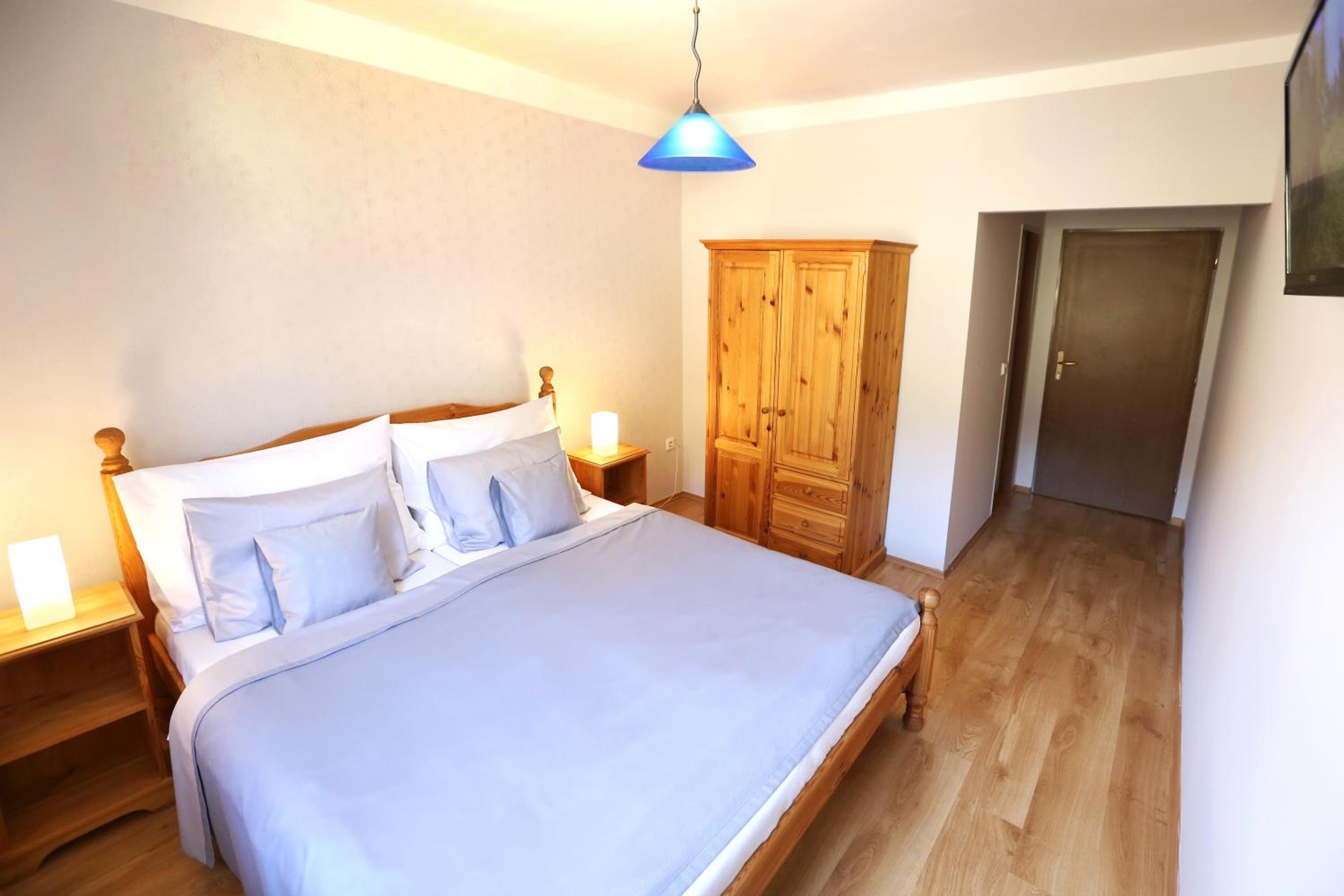 Standard Double Room - Photo 5