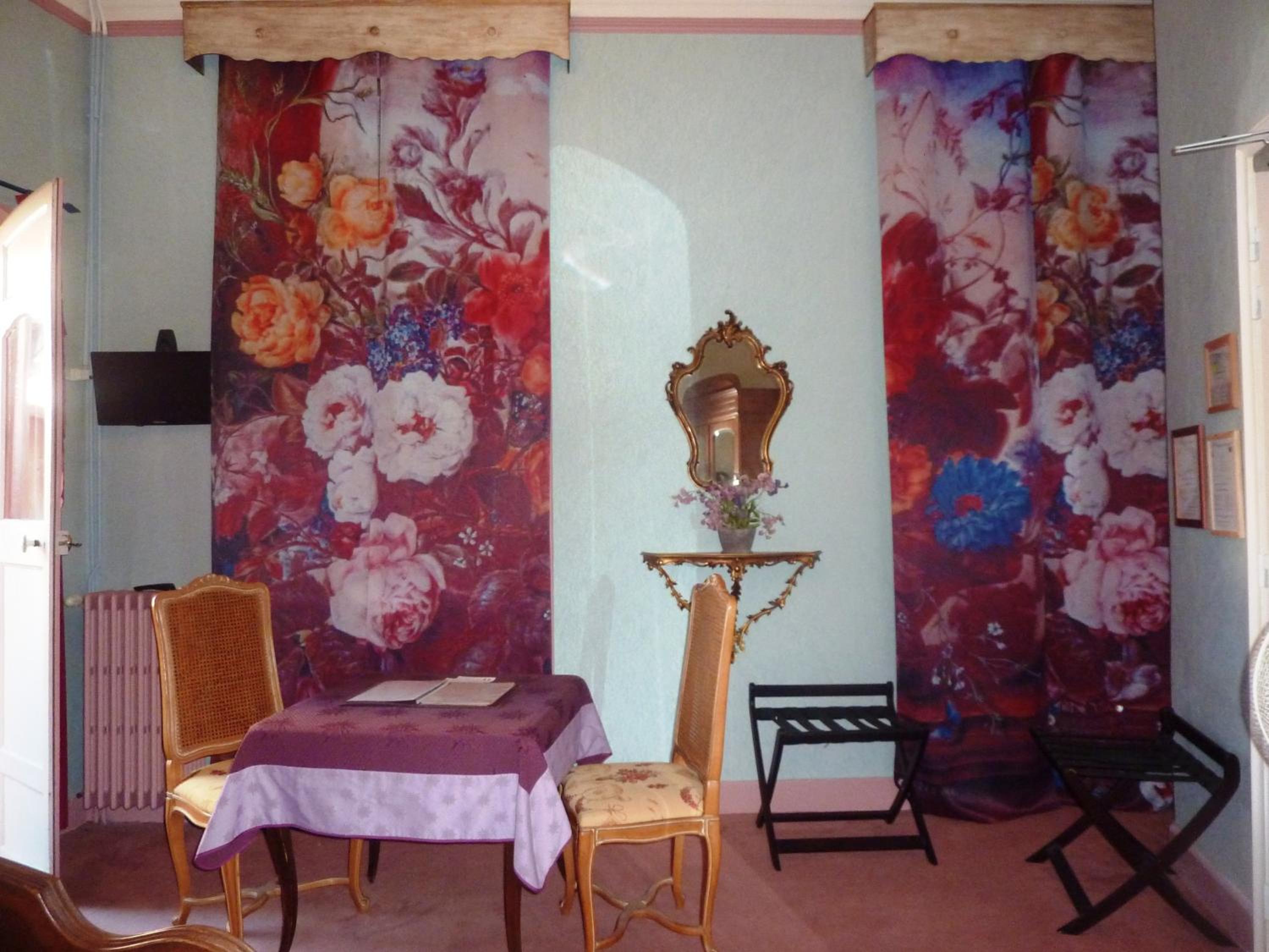 Double Room with Balcony photo 2
