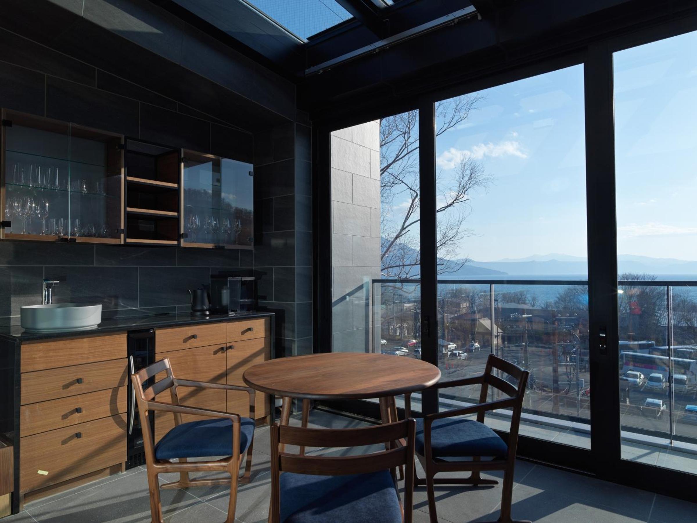 Suite Sky Resort (High floor) photo 3