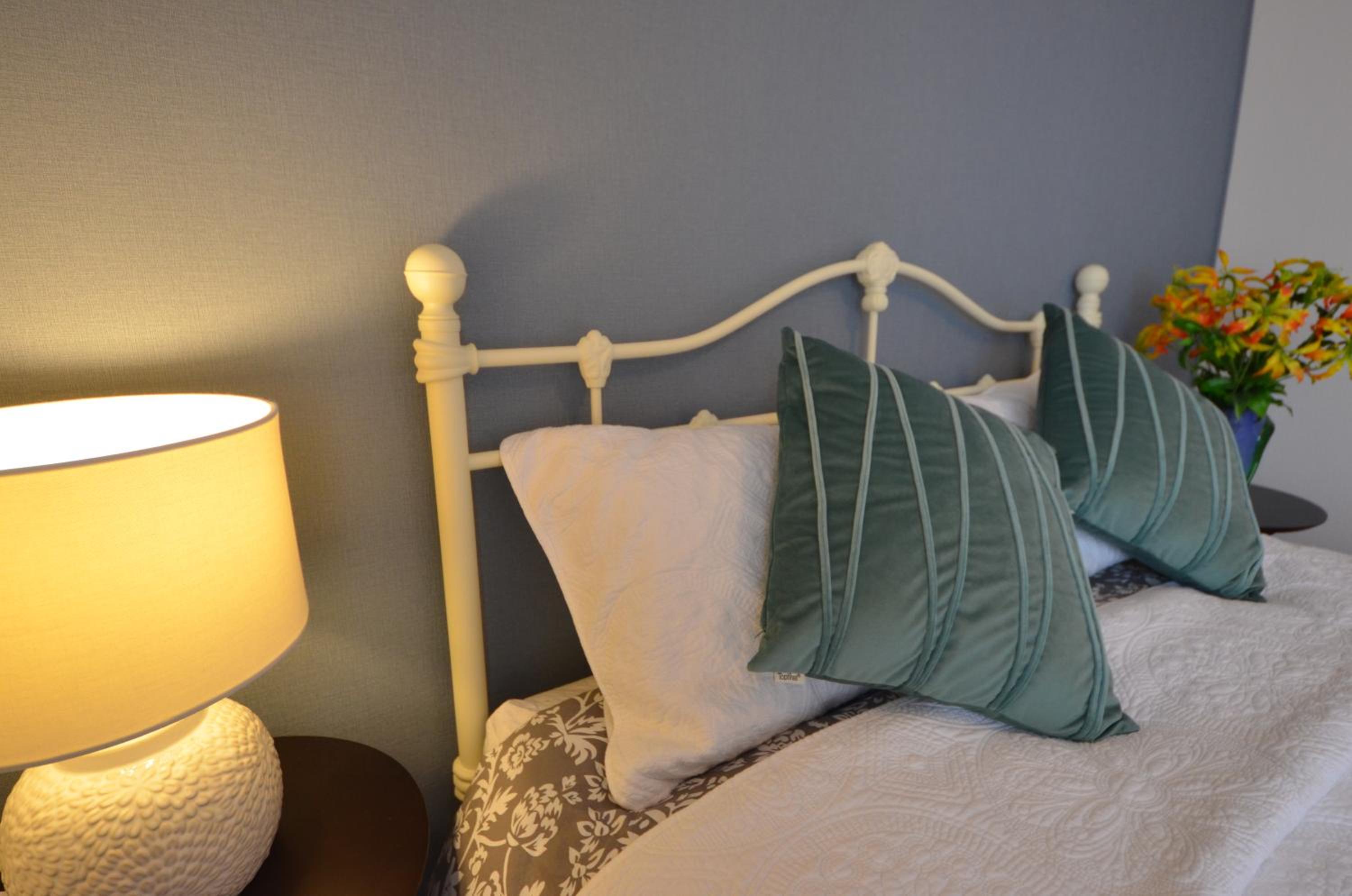 Three-Bedroom Apartment - Photo 8
