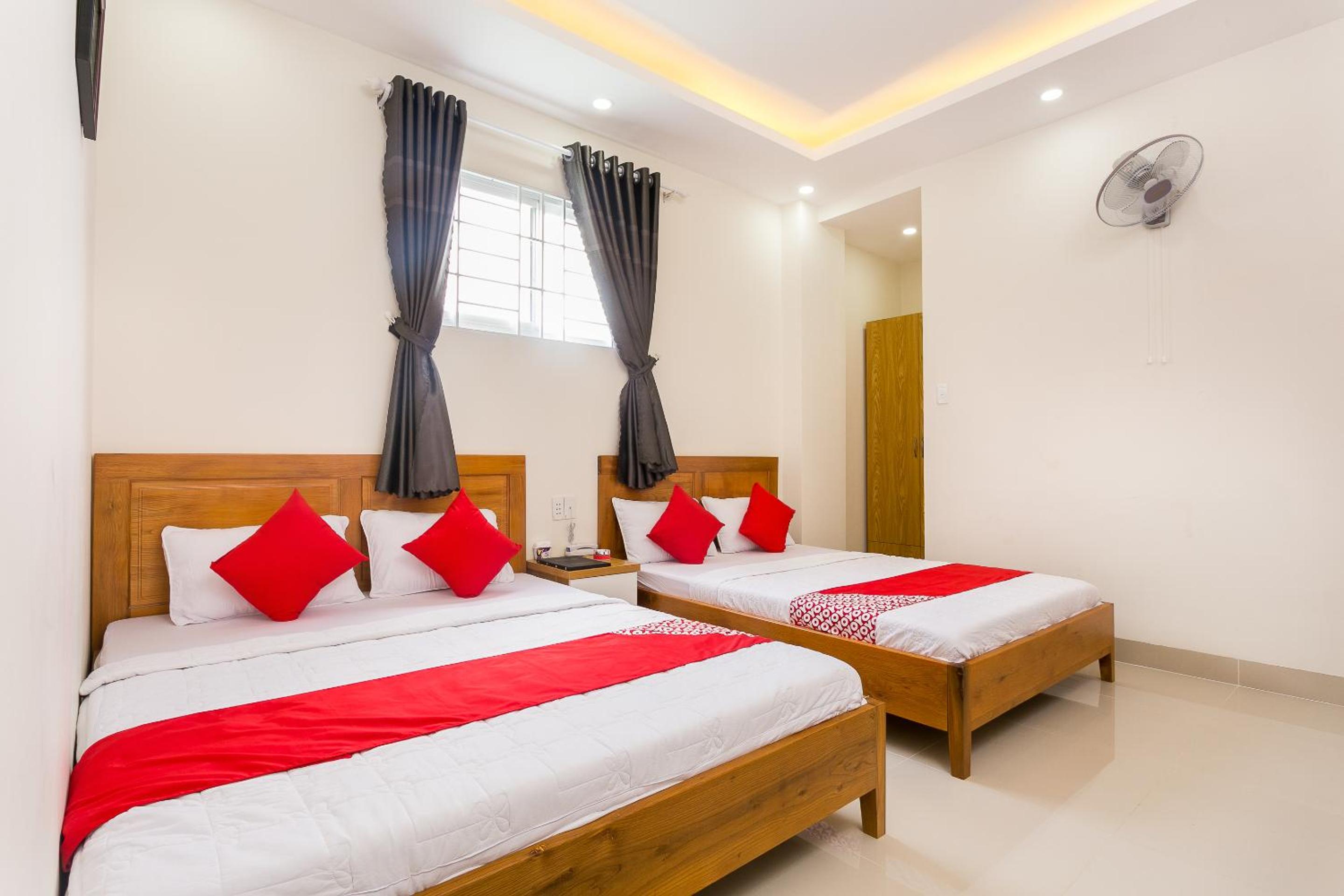 Deluxe Family Room - Photo 1