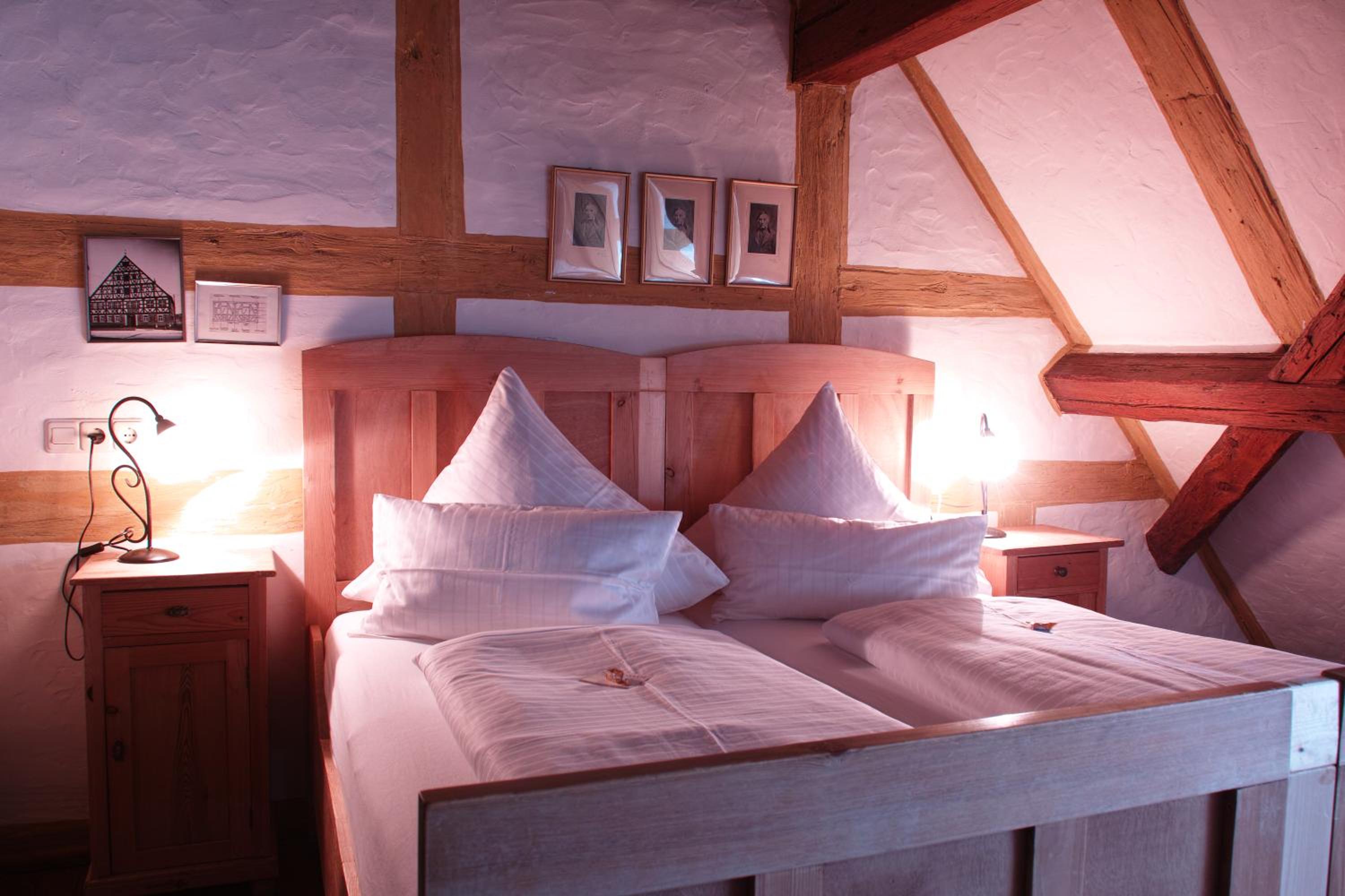 Double Room - Photo 6