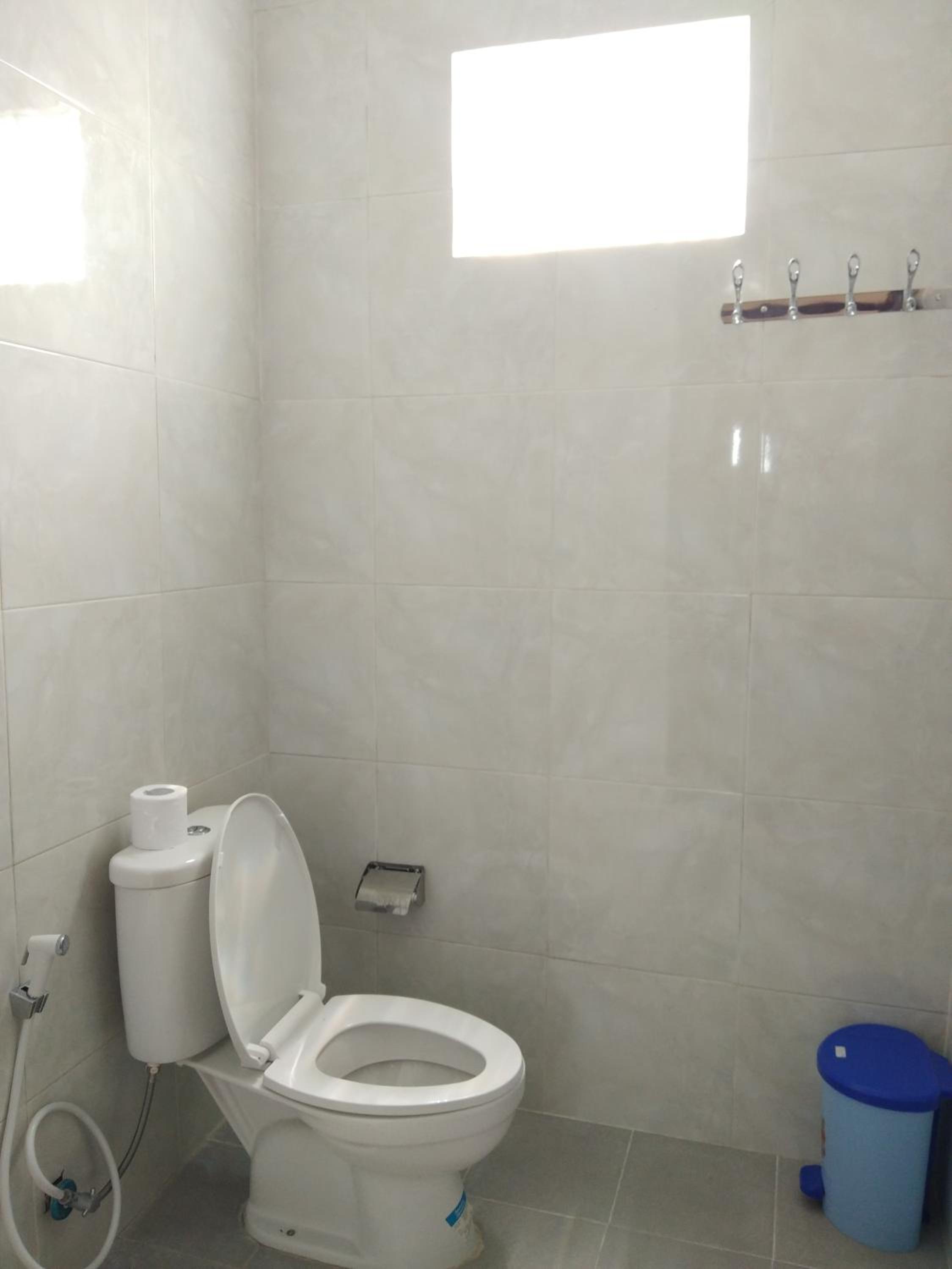 Double Room with Lake View - Photo 34