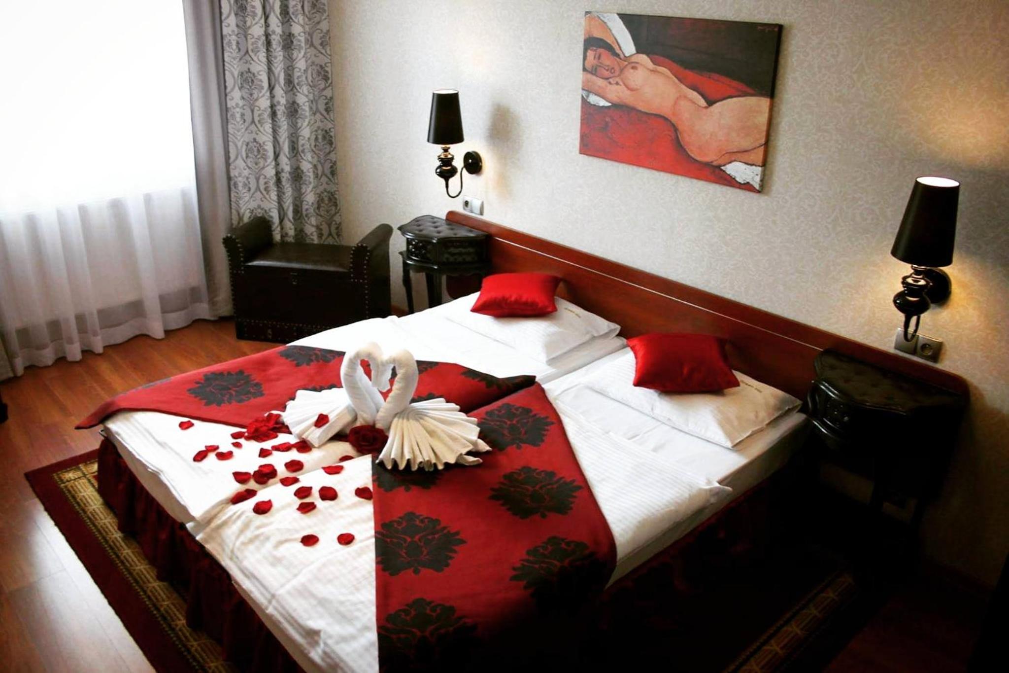 Deluxe King Room