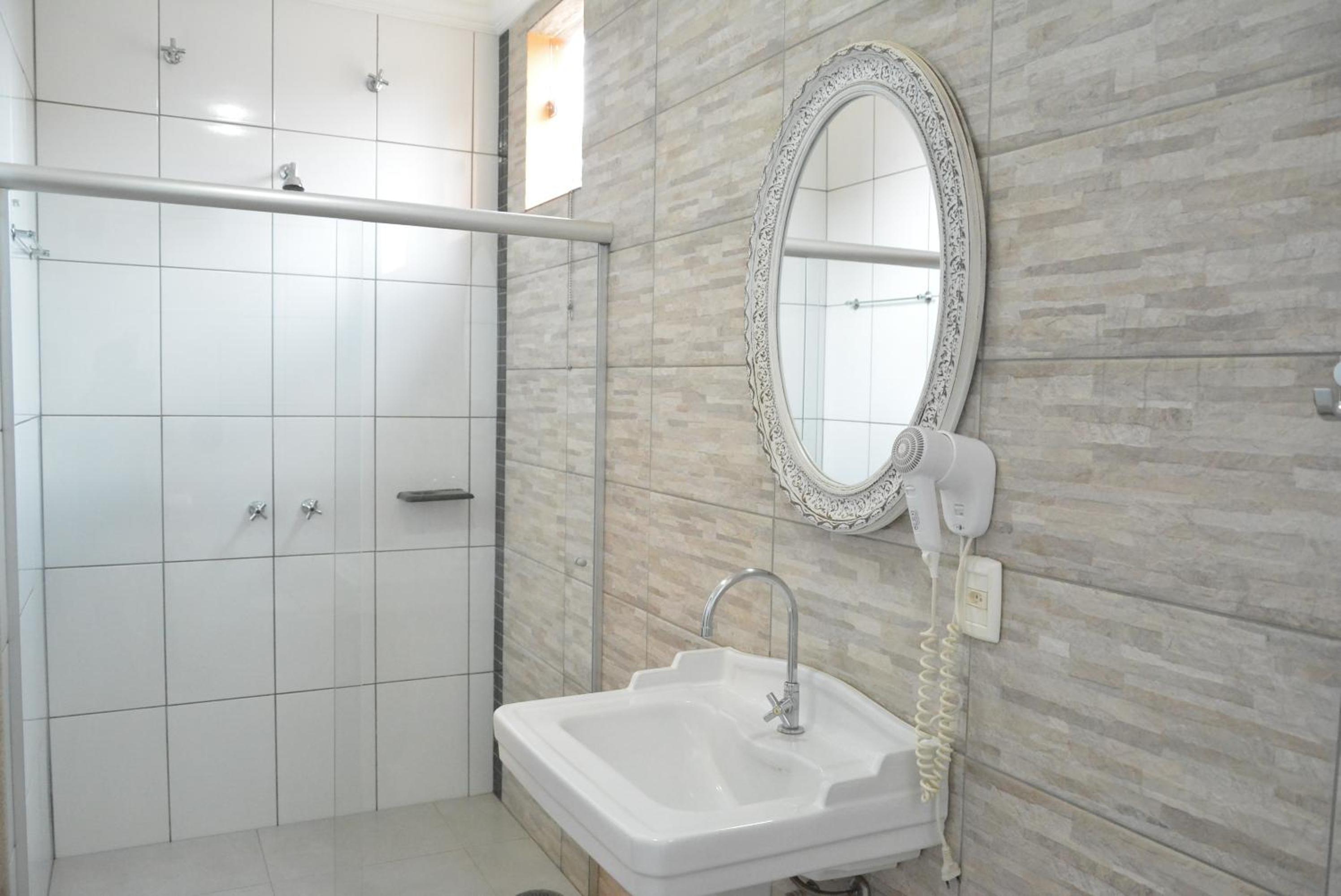 Double Room - Photo 23