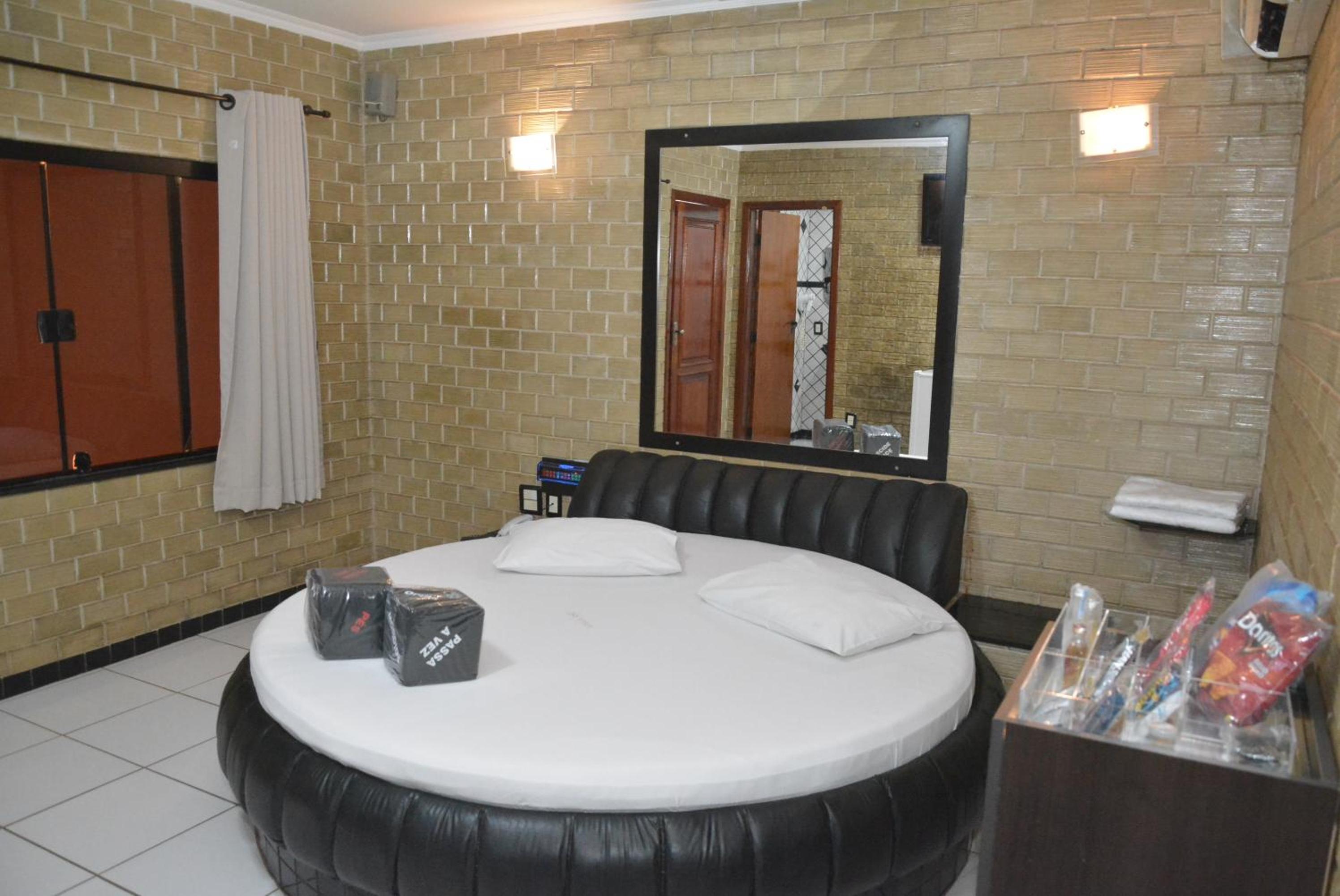 Double Room - Photo 22