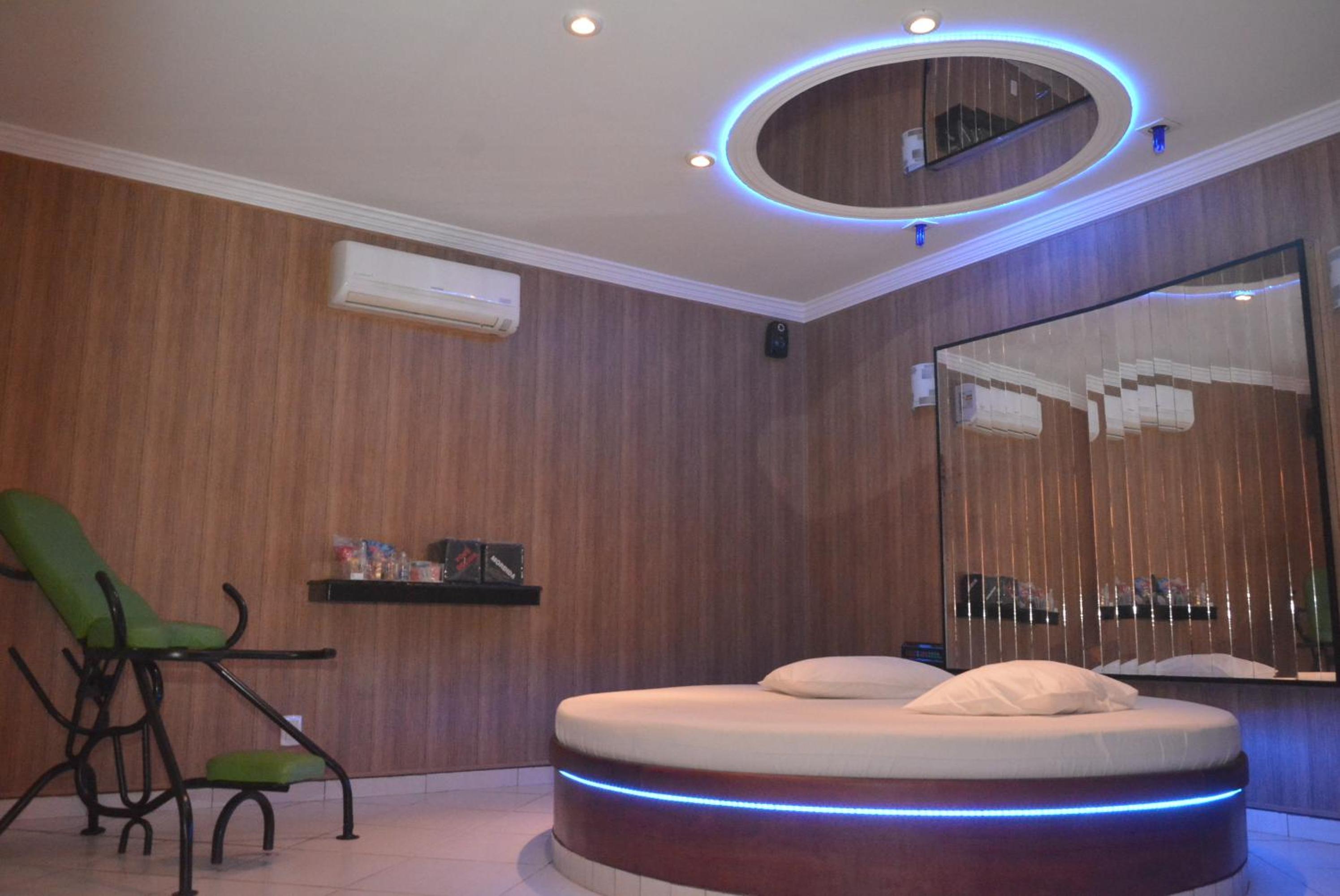 Double Room - Photo 14