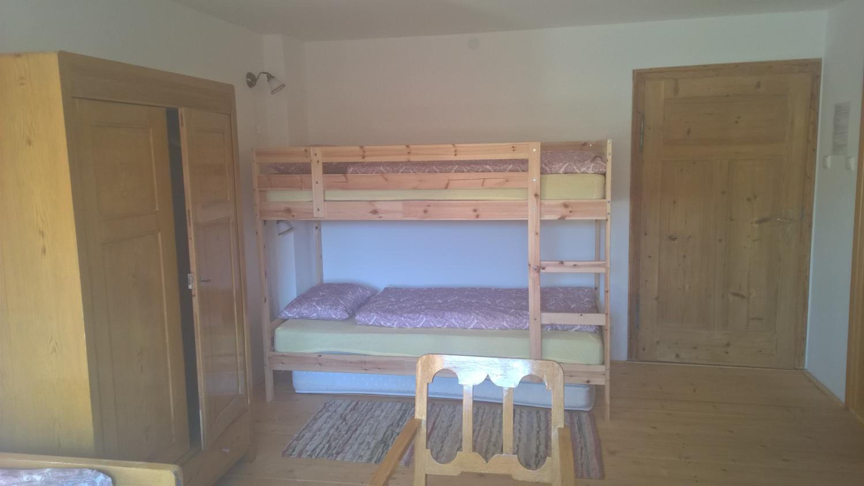 Quadruple Room with Private Bathroom photo 1