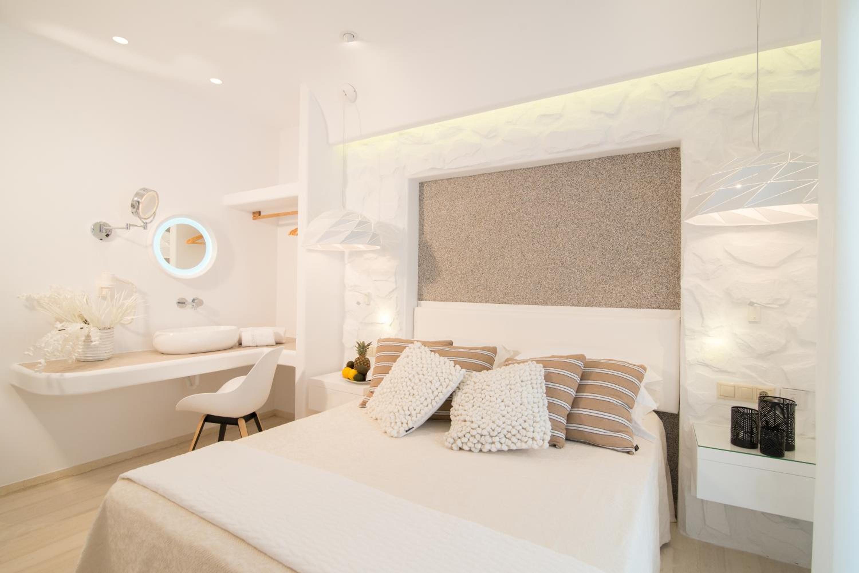 Superior Junior Suite 2 people - Photo 10