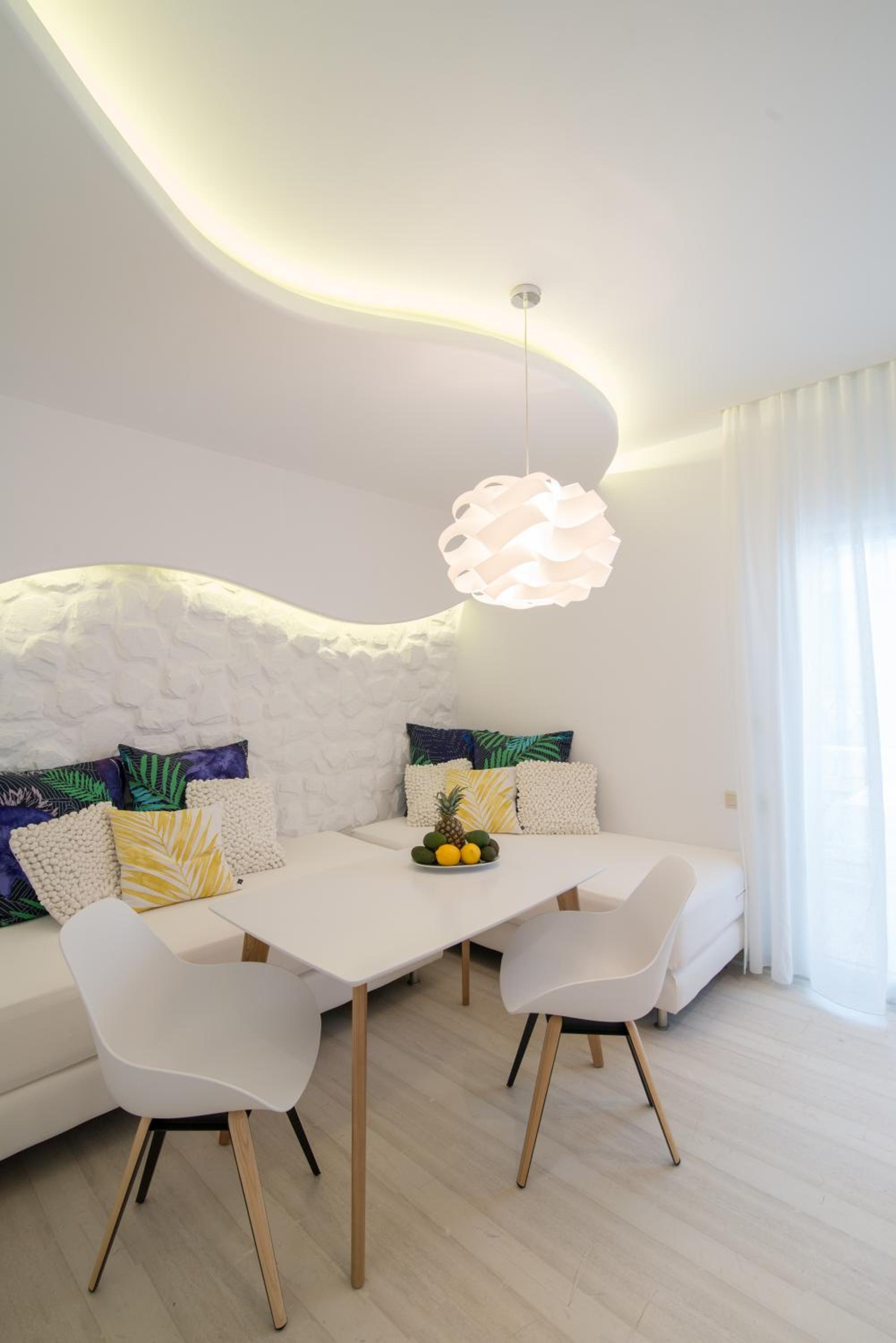 Grand 2 roomed suite 4 people - Photo 7