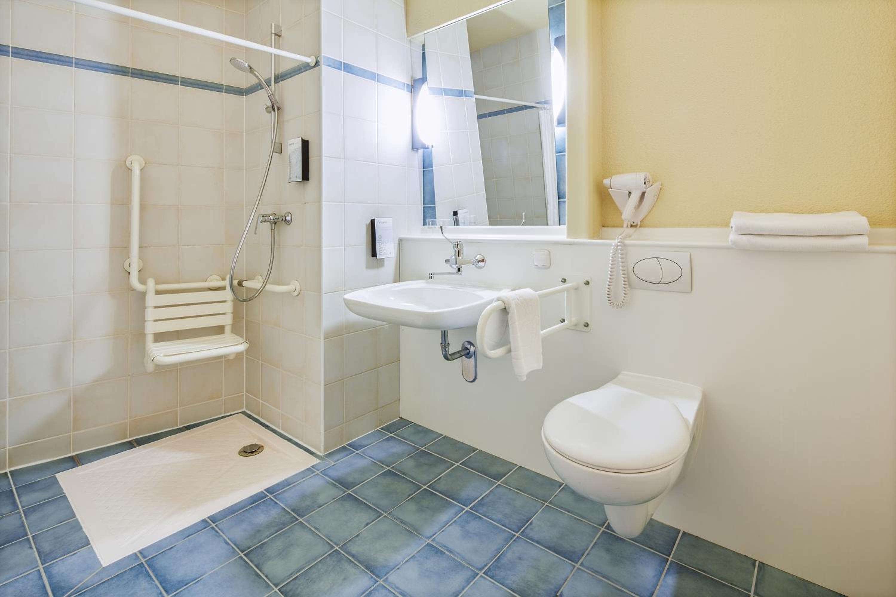 Double Room - Photo 3