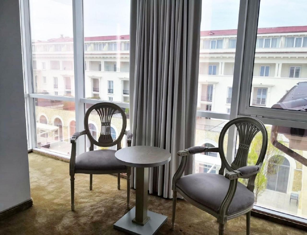 Presidential Suite with Wellness access photo 3