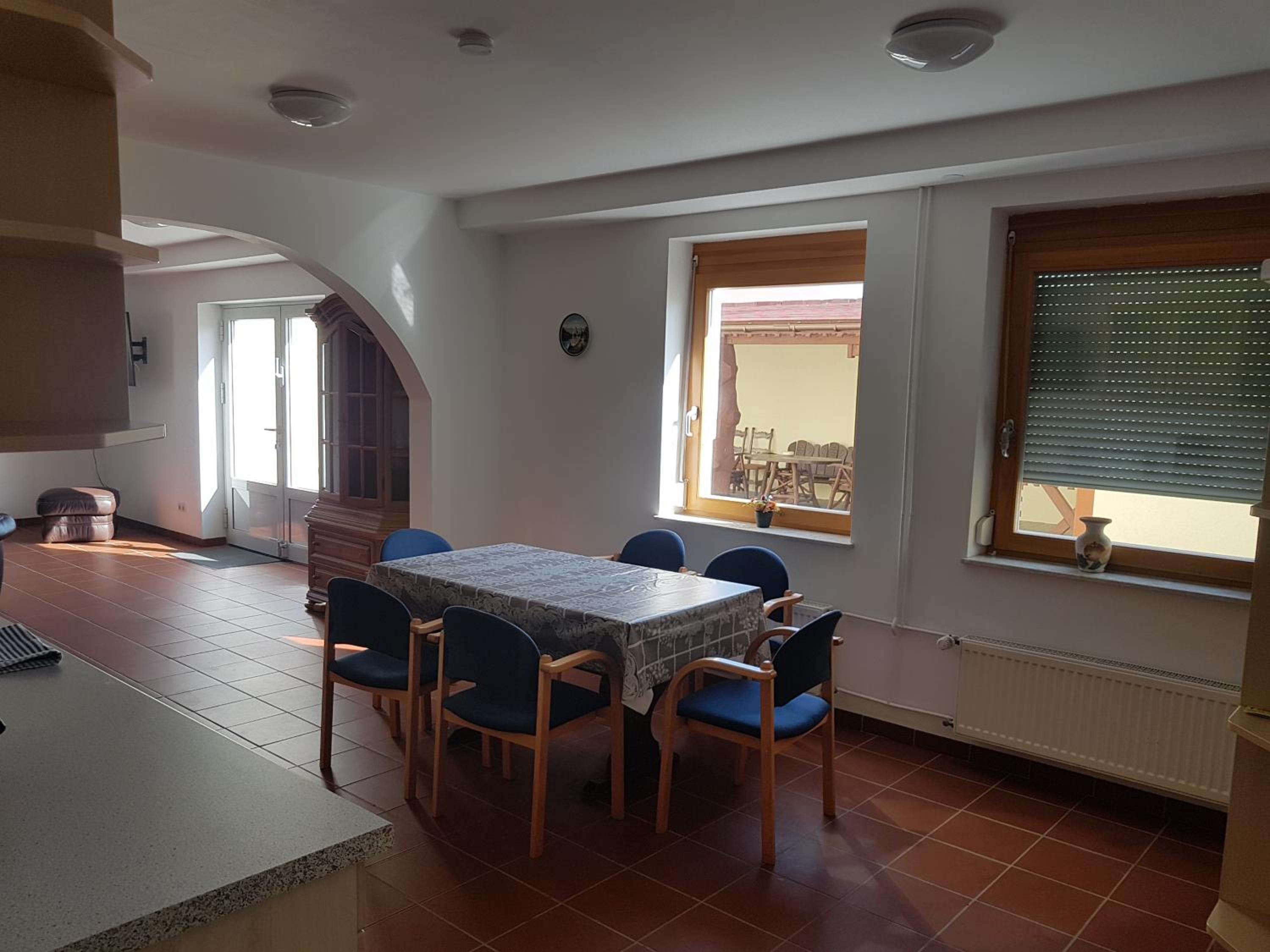 Budget Double Room - Photo 2
