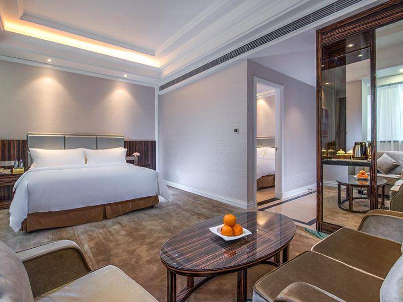 Executive King Room