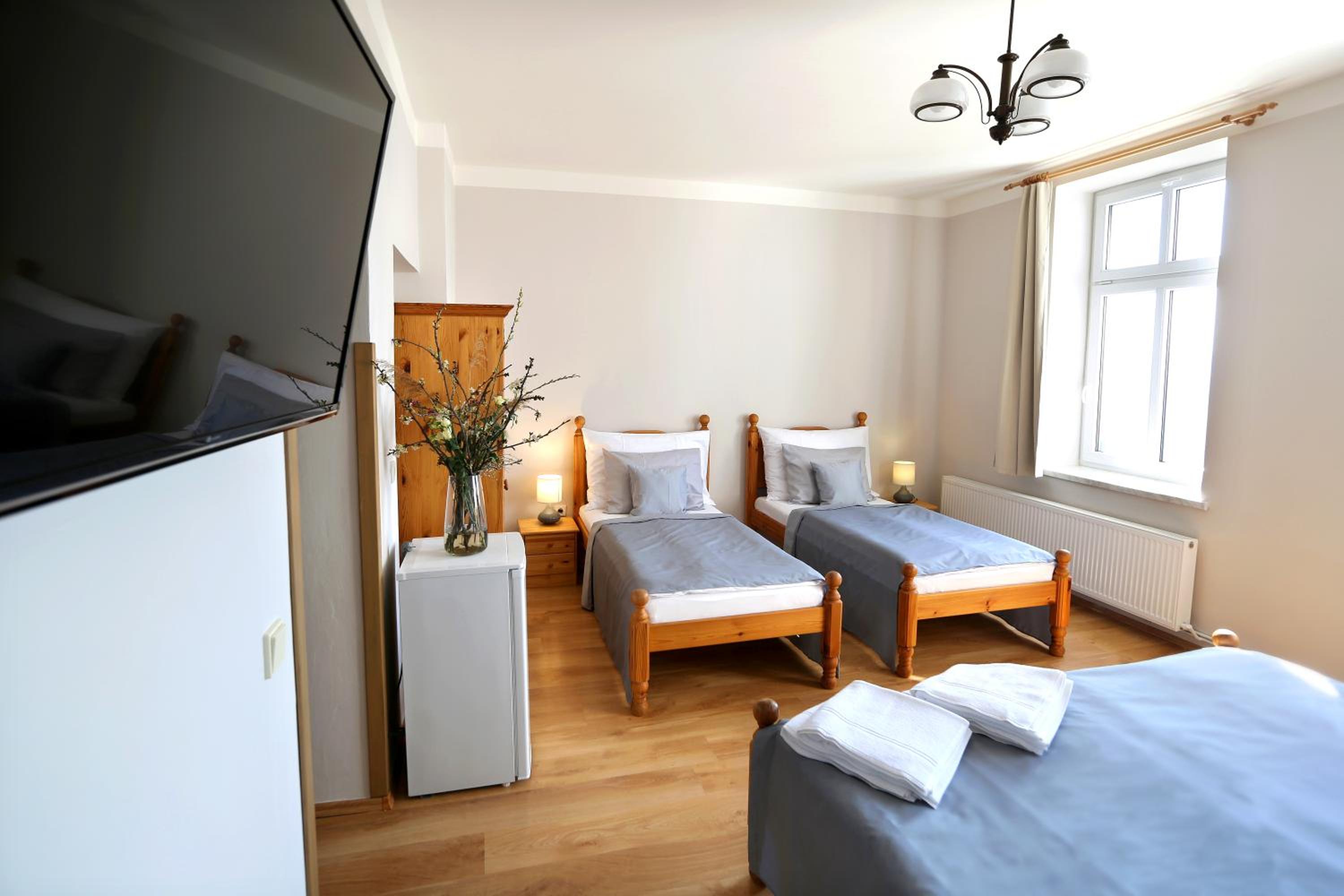 Quadruple Room with Mountain View - Photo 2